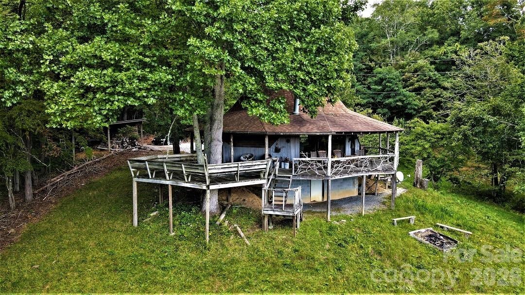 745 Broom Road — photo