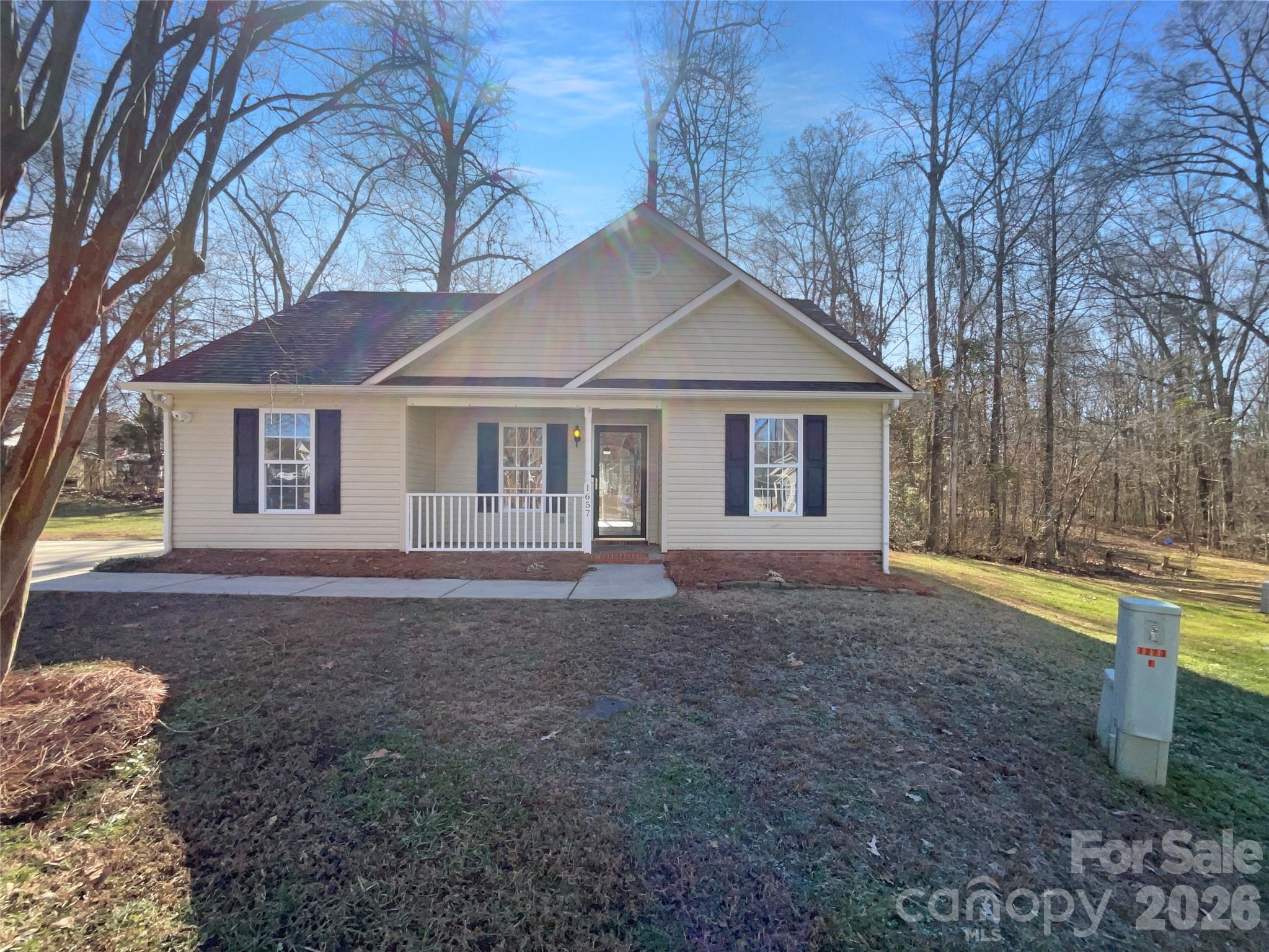1657 Gresham Court — photo
