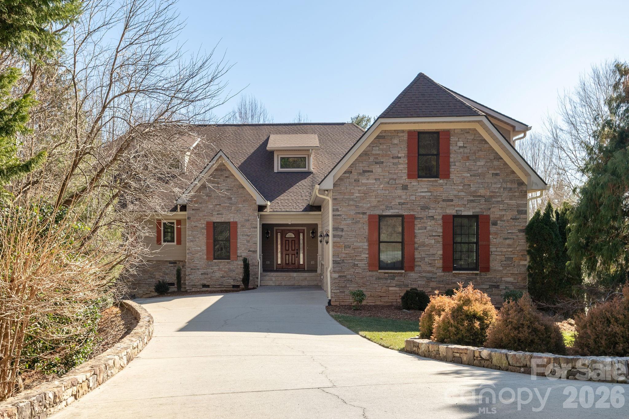 16 Winterberry Drive — photo