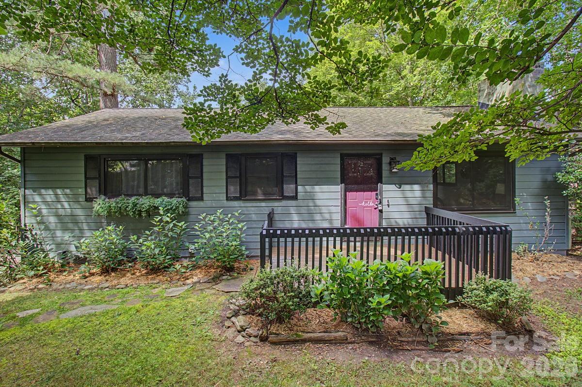 30 Whipporwill Drive — photo