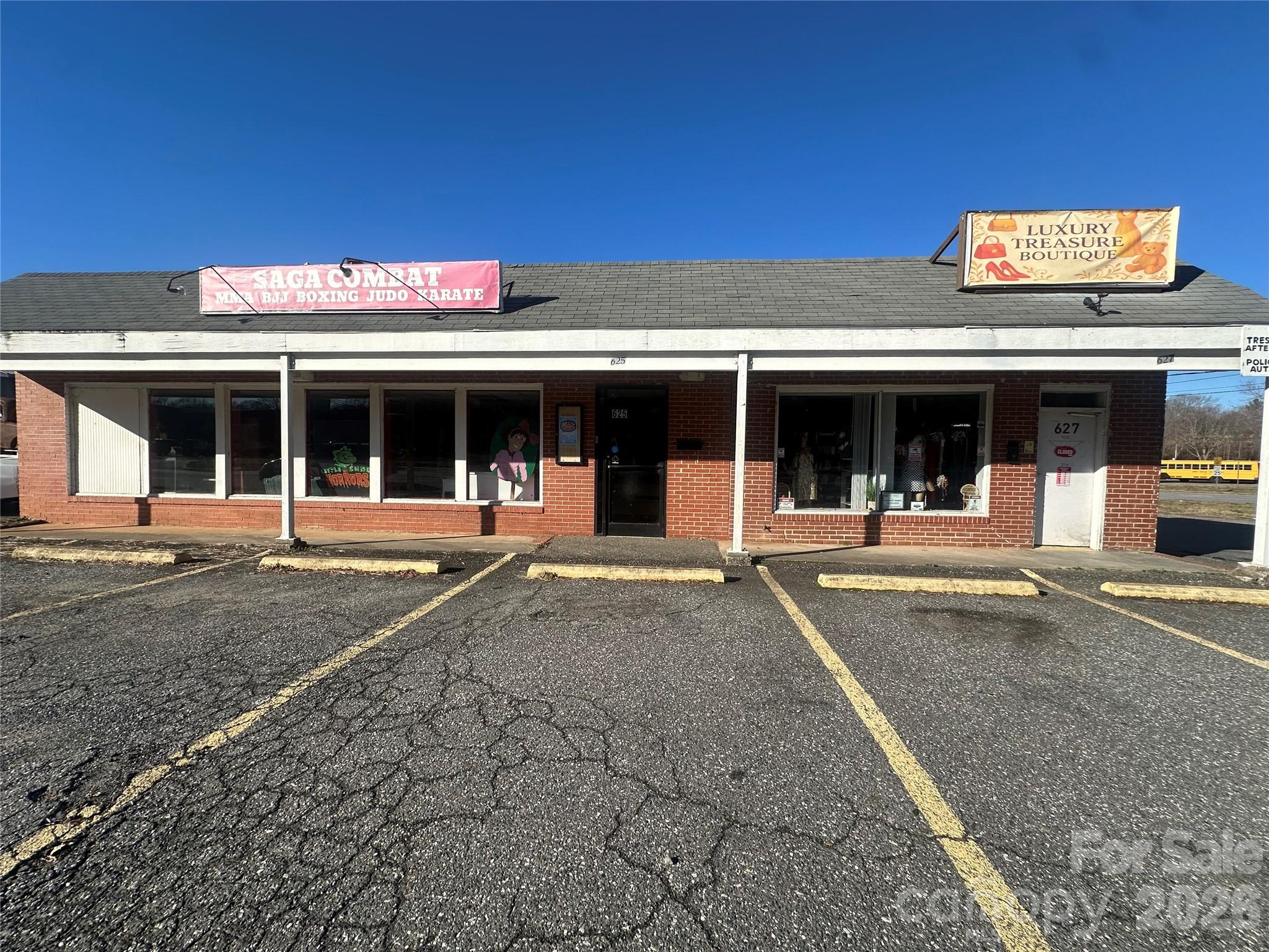625 N Aspen Street — photo