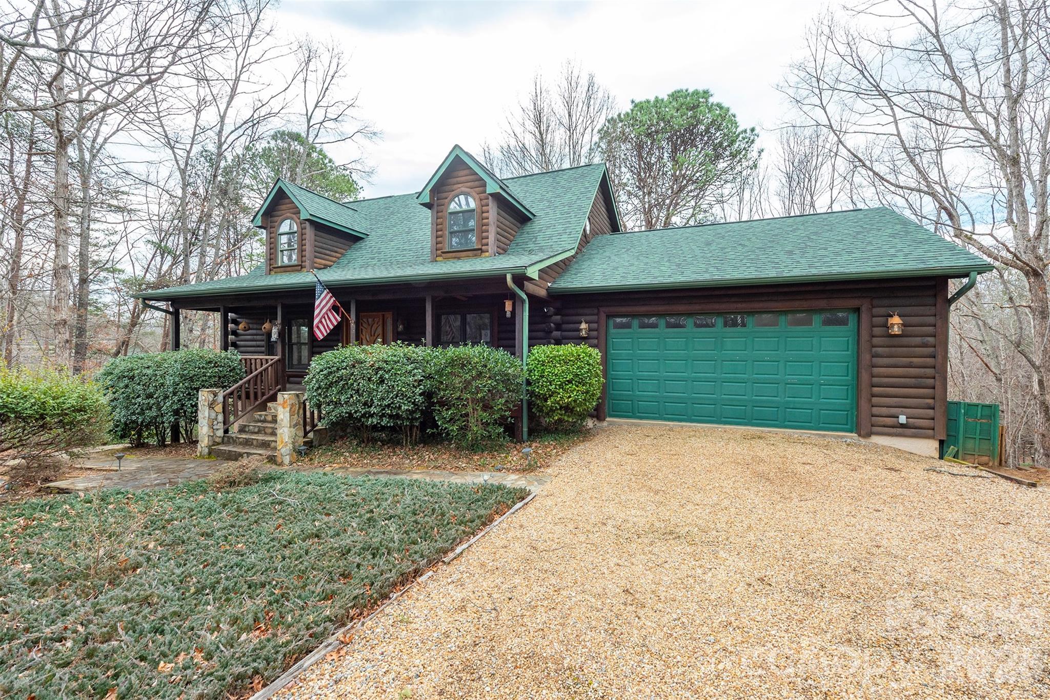 145 Flynn Court — photo
