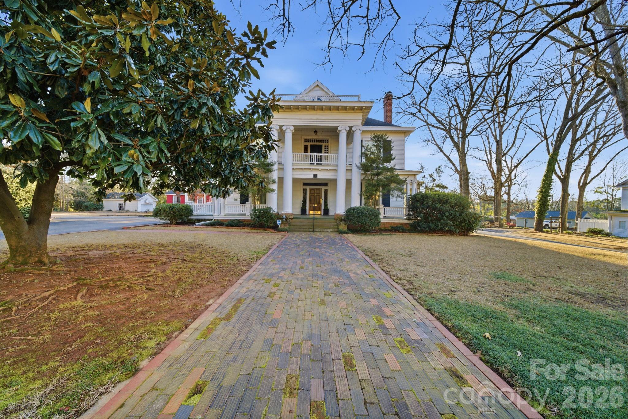515 Camden Road — photo