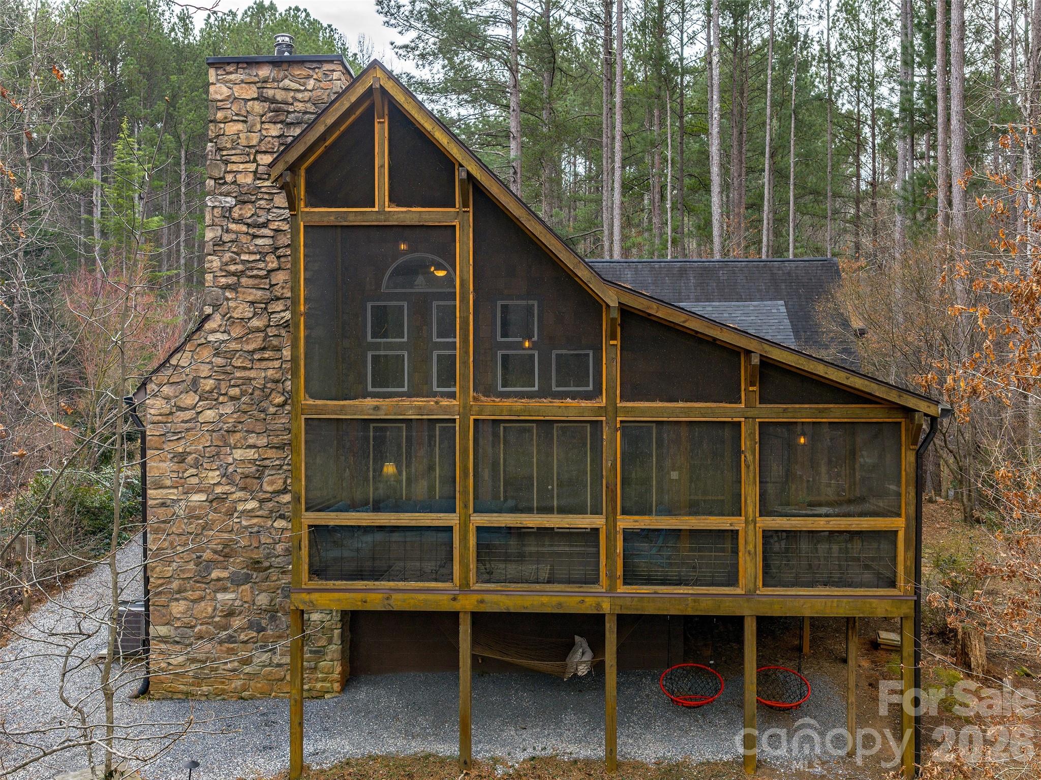 201 Hawk Ridge Drive — photo