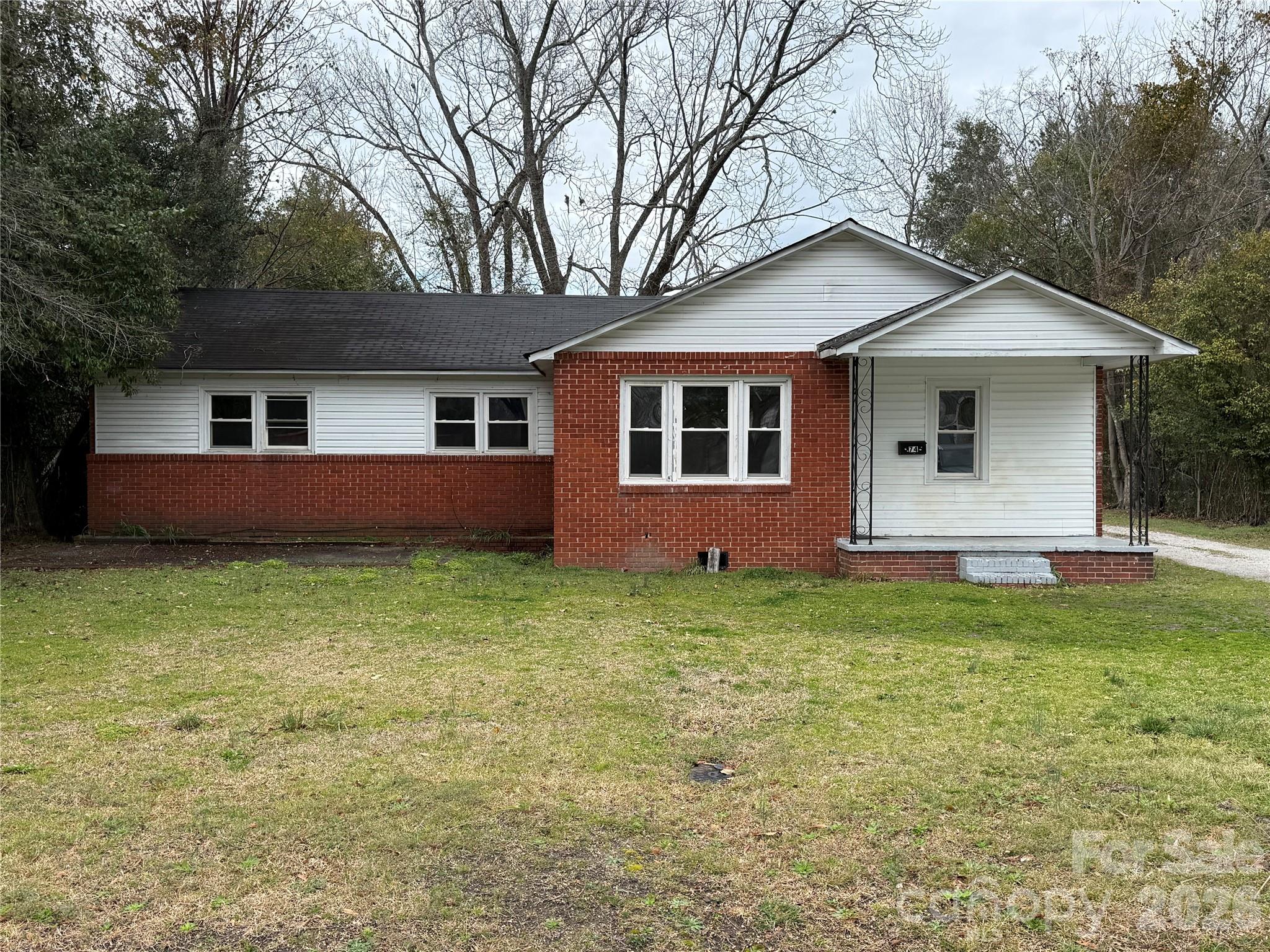 74 Victory Drive — photo