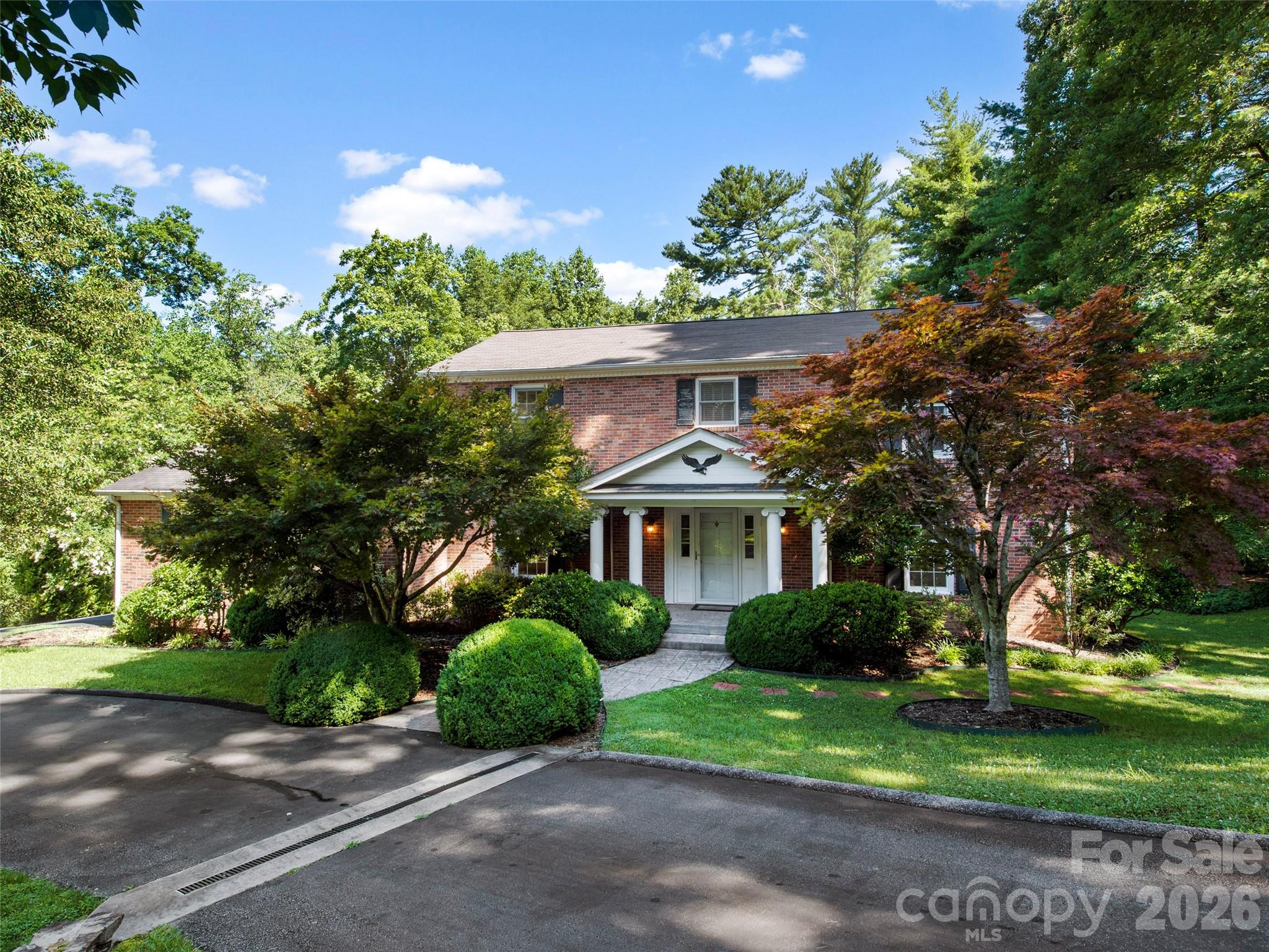 110 Glengary Drive — photo