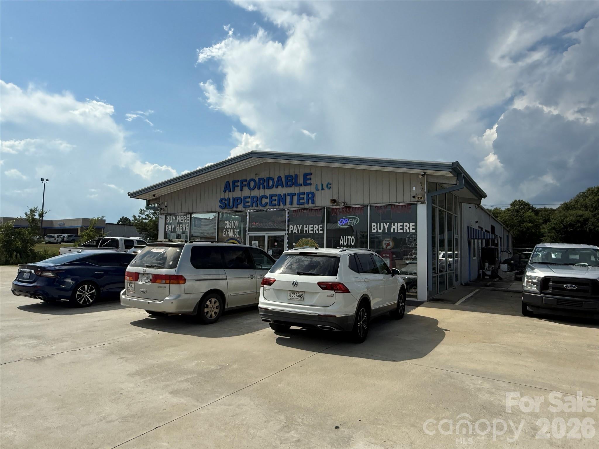 979 E Liberty Street — photo