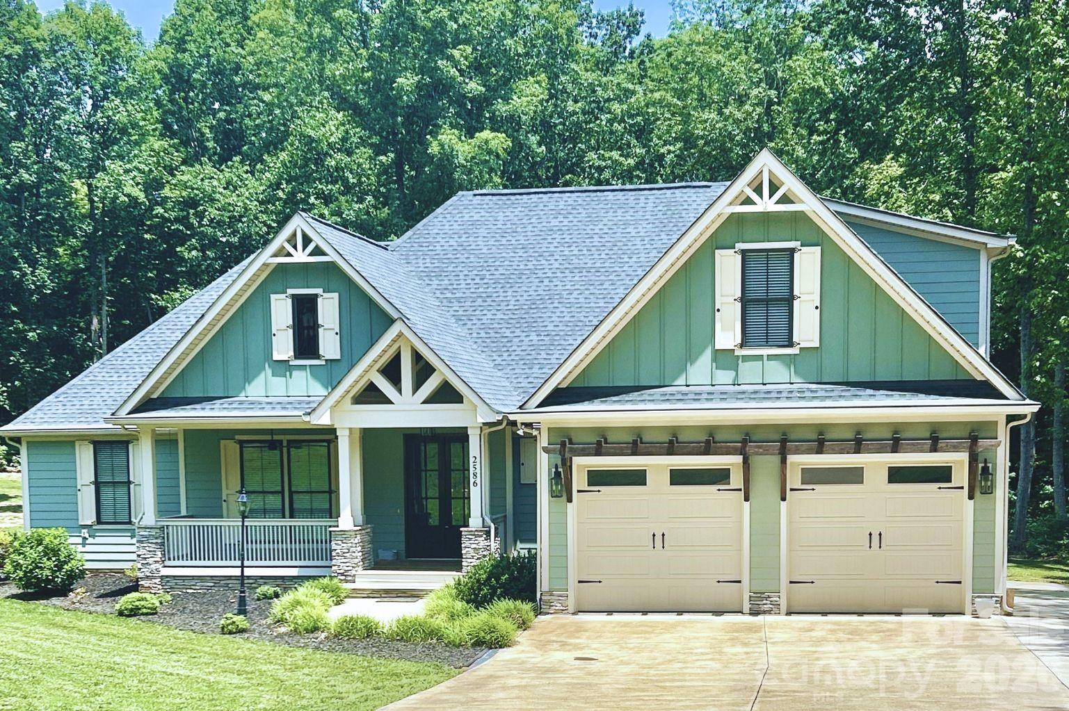 2586 Lee Lawing Road — photo