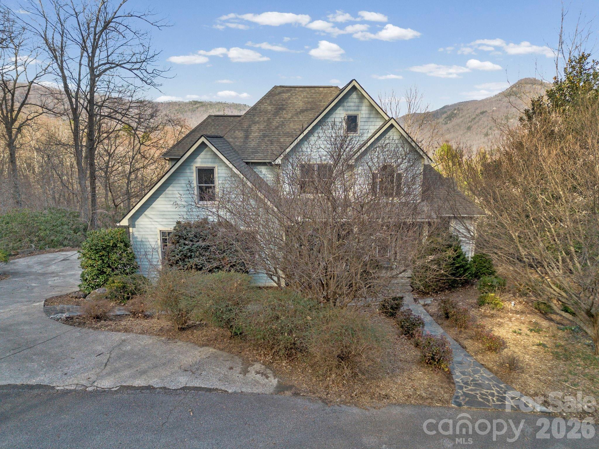 308 Bluebird Road — photo
