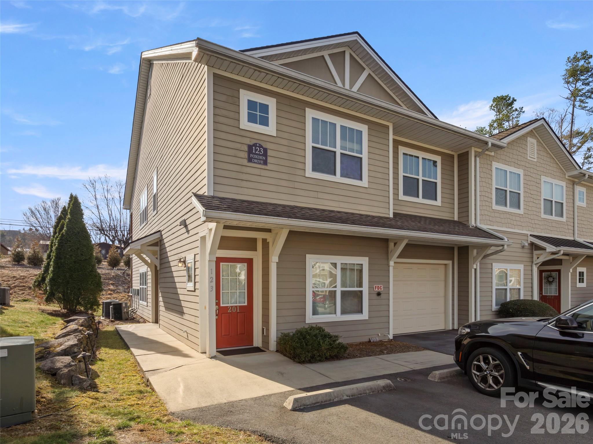 123 Foxden Drive 201 — photo