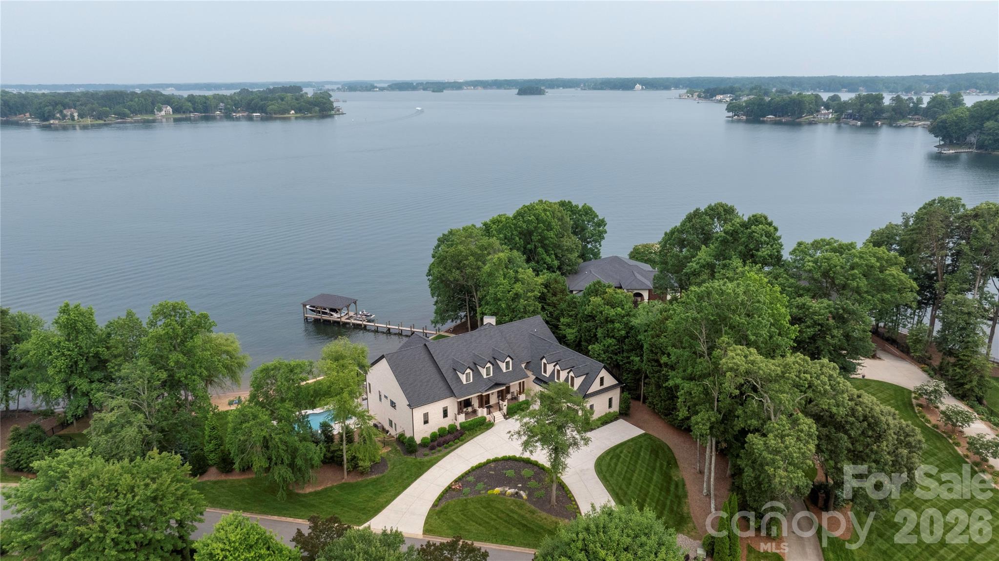 8170 Bay Pointe Drive — photo