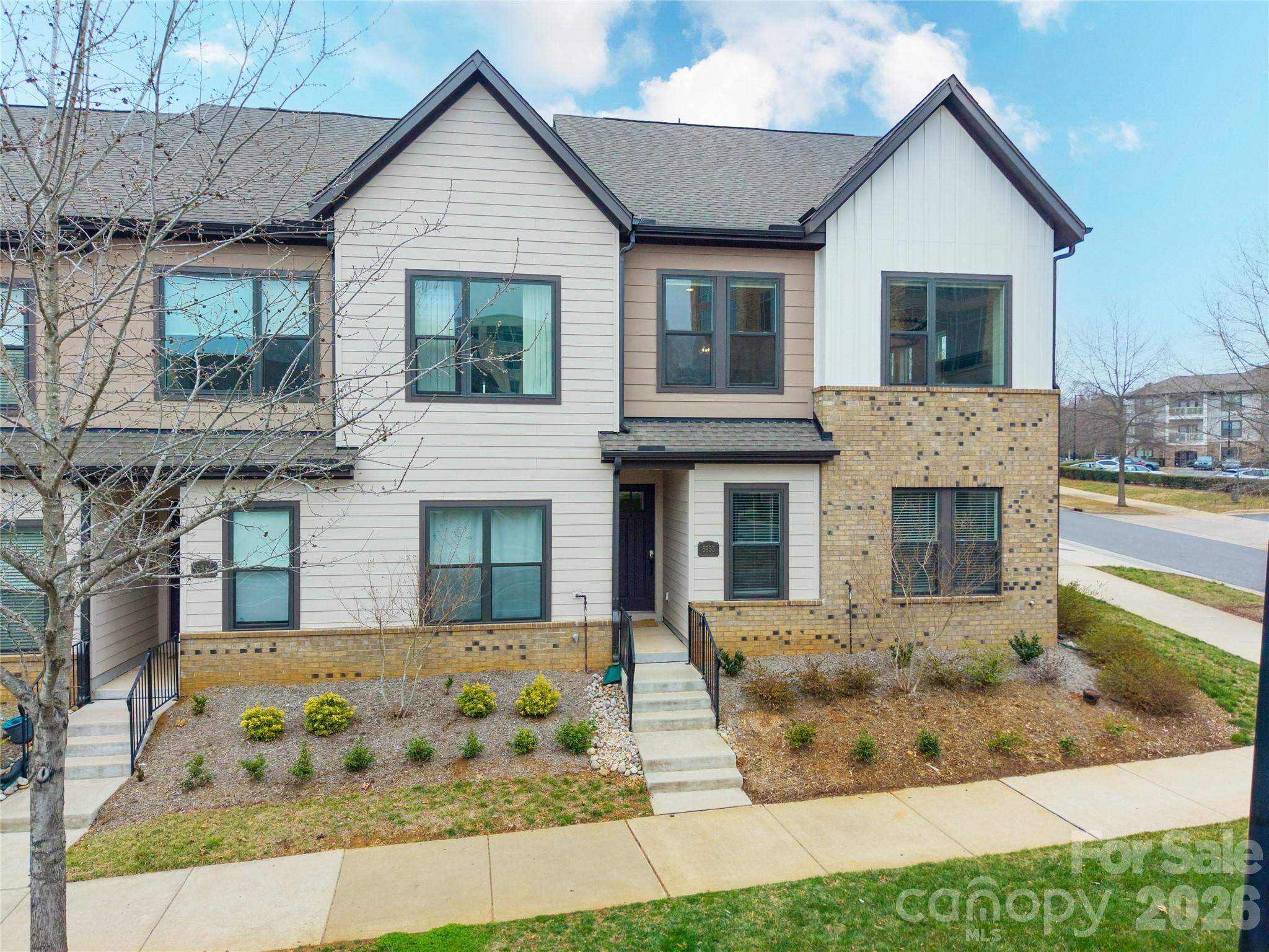 5953 Ardrey Kell Road — photo