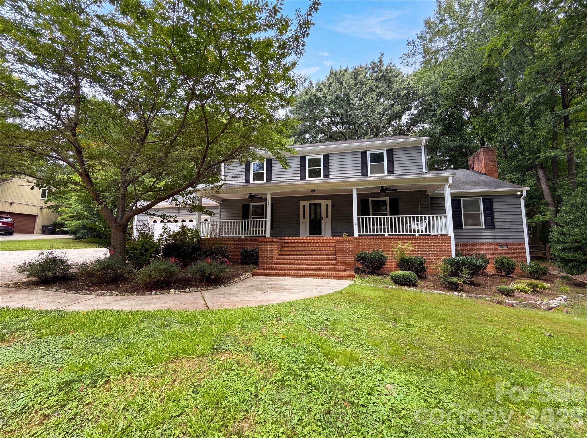 3029 Southampton Circle — photo