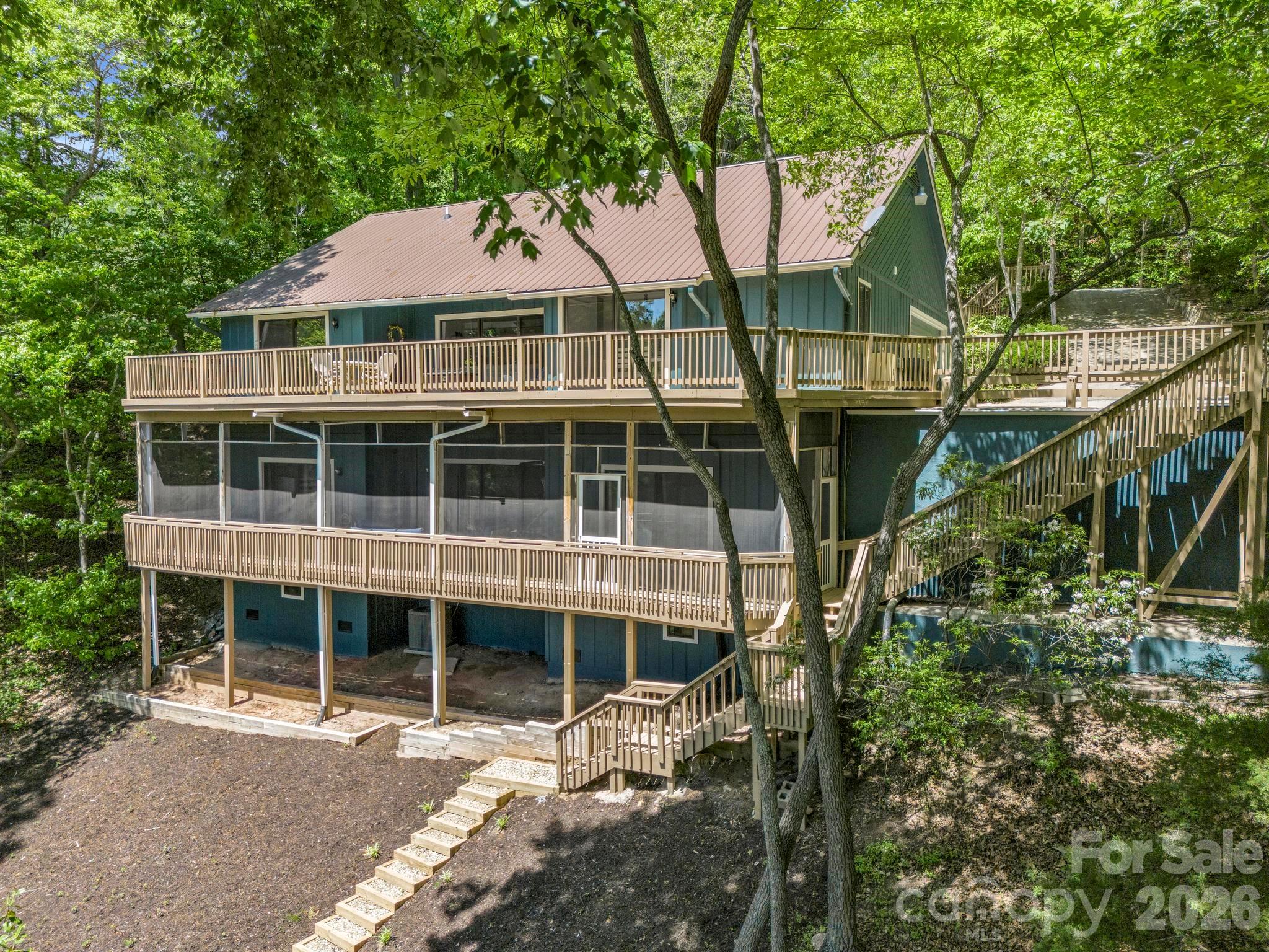 255 Gateway Drive 5 — photo