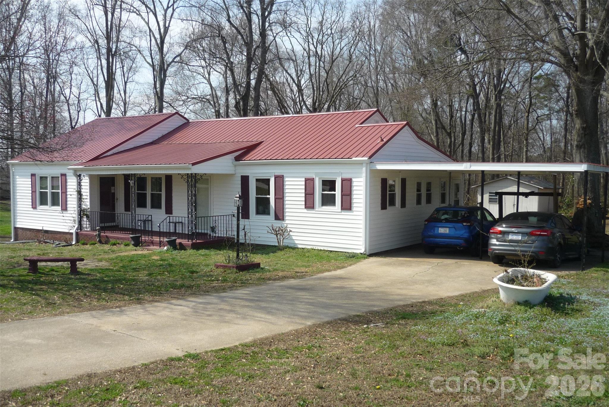 120 Bradley Road — photo
