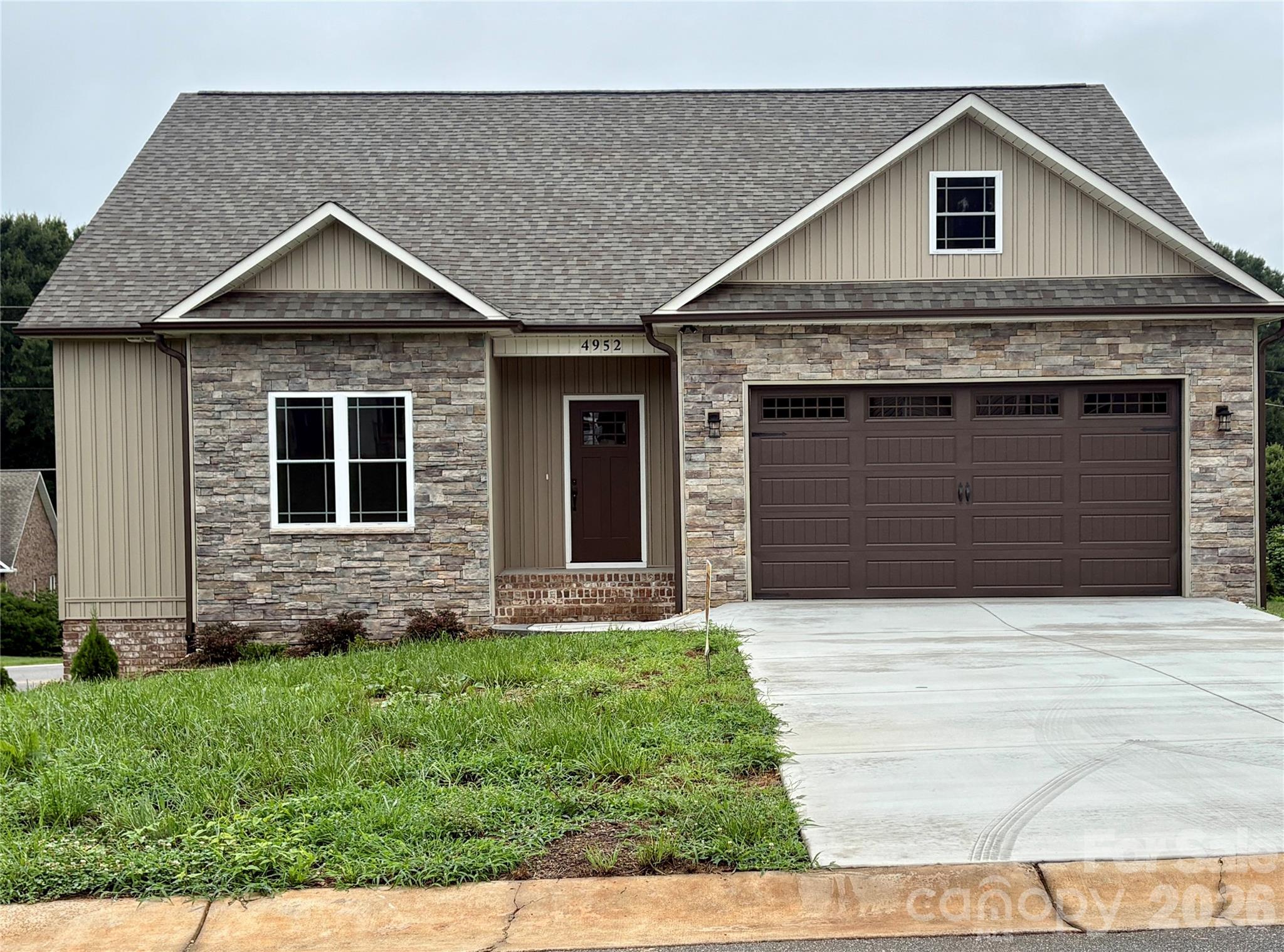 4952 Southview Drive — photo