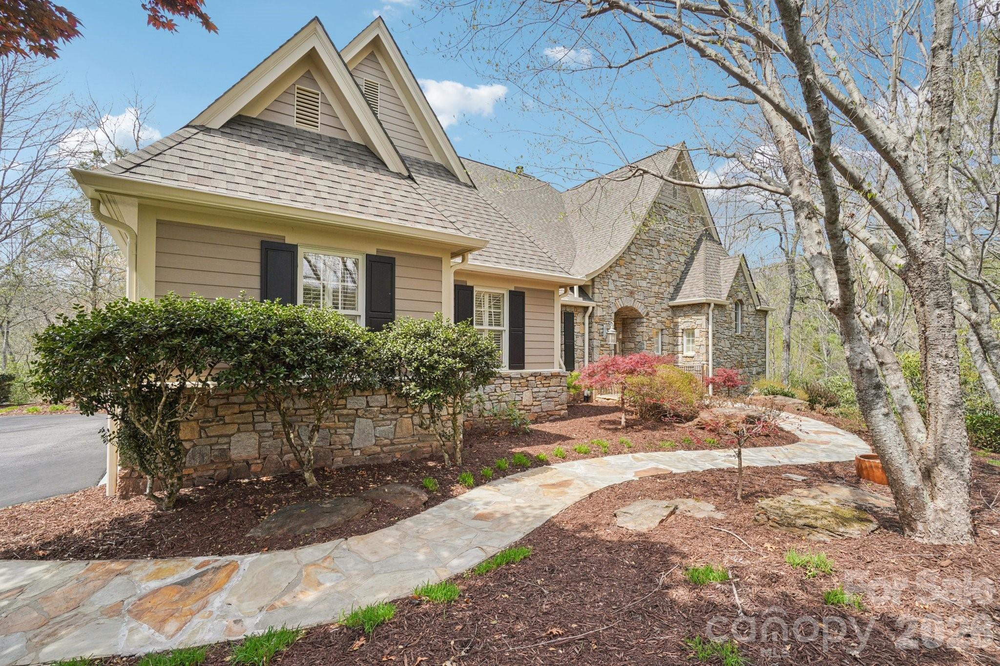 304 Pine Forest Trace — photo