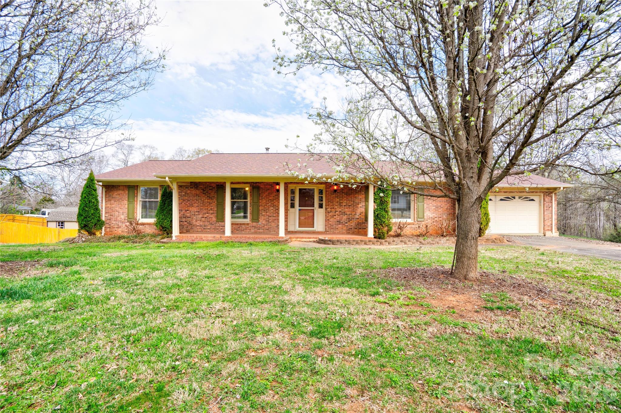 1803 David Drive — photo