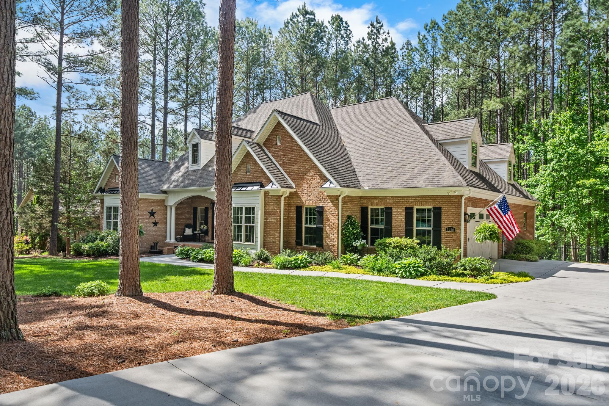 4950 River Hills Drive — photo