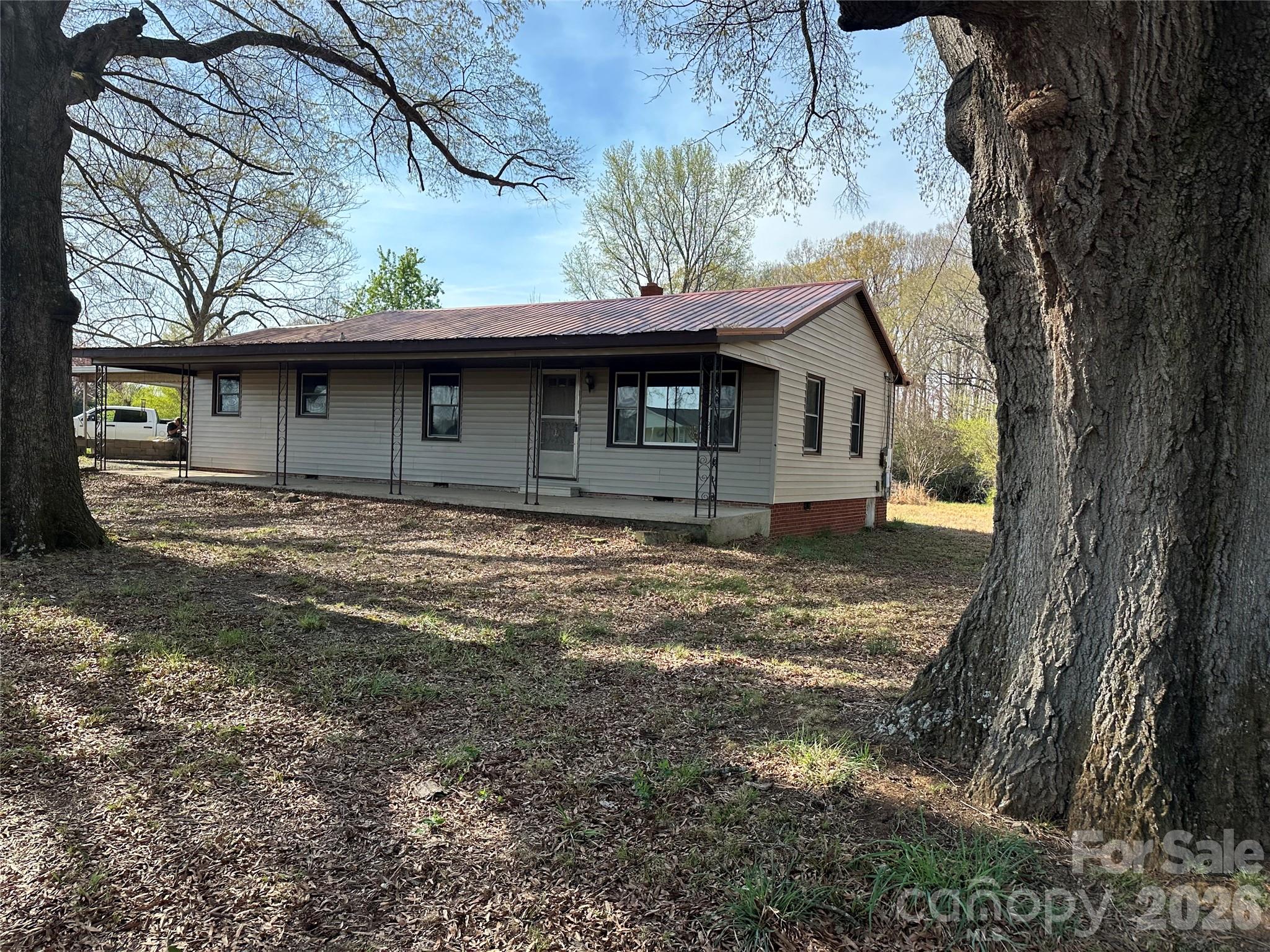 8245 Smith Road — photo