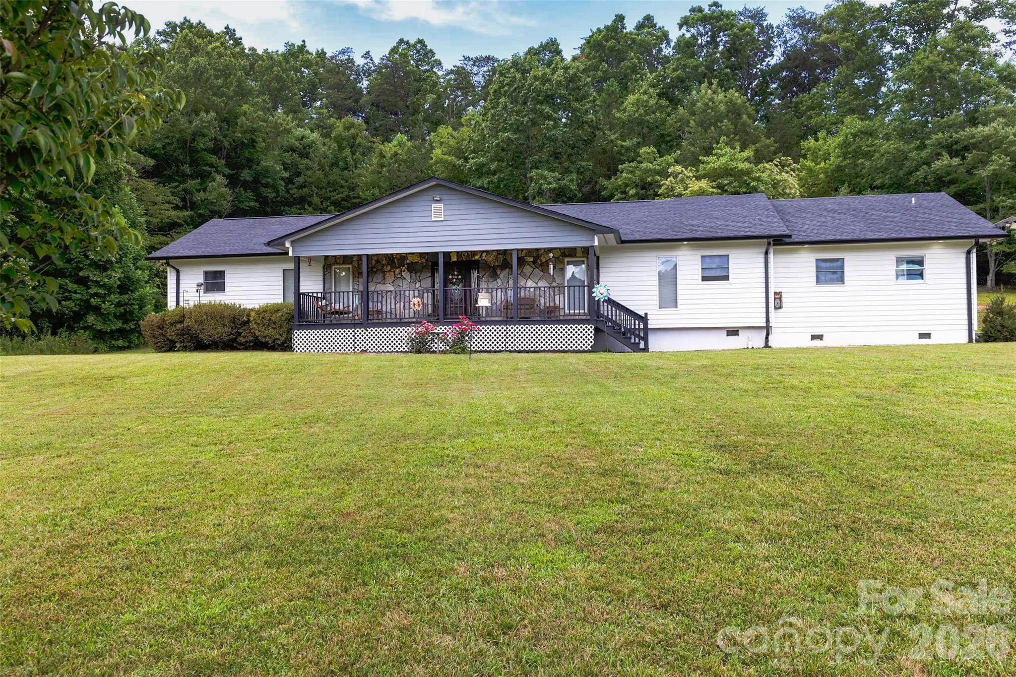 20 Annie Drive — photo