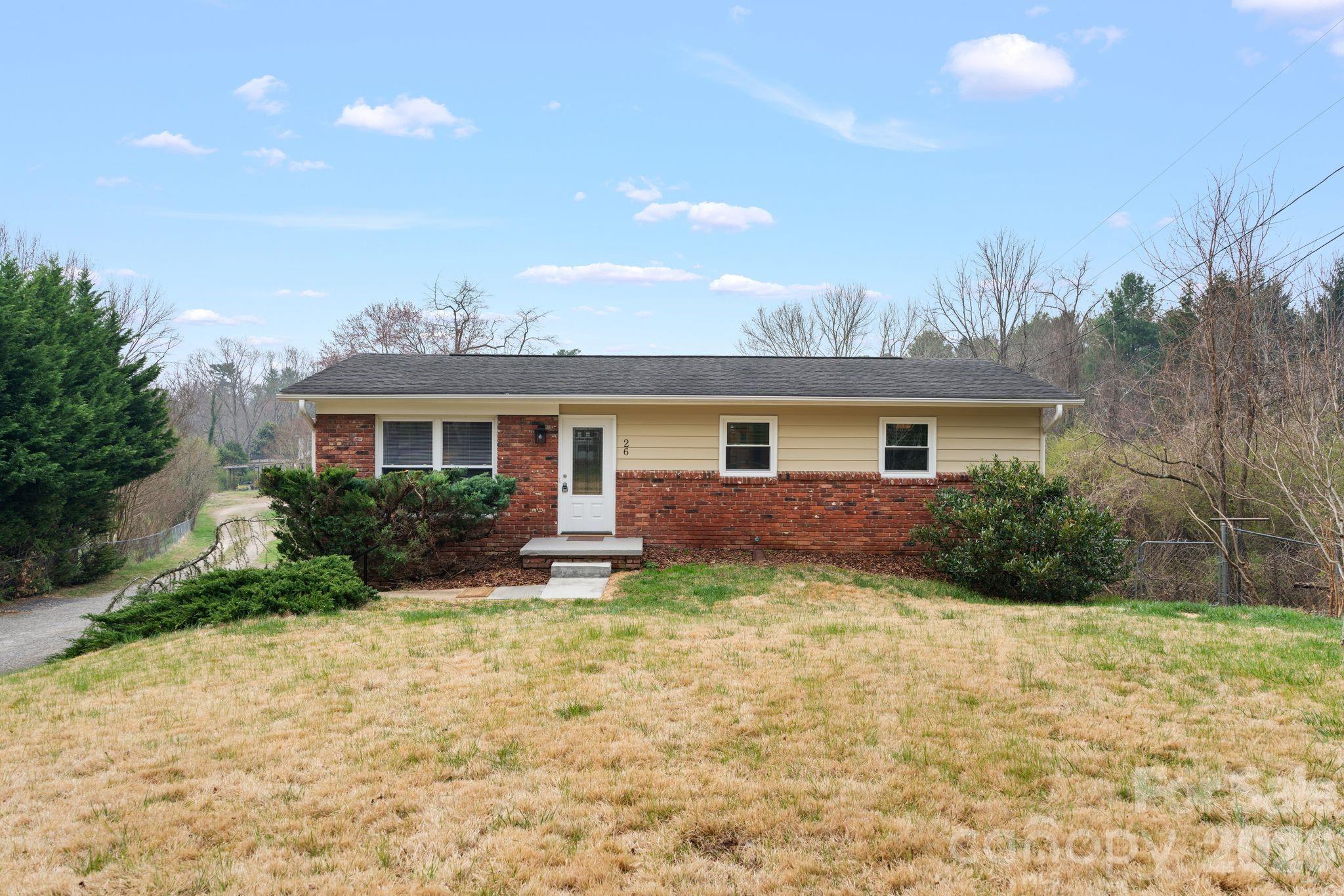 26 Cedar Hill Road — photo