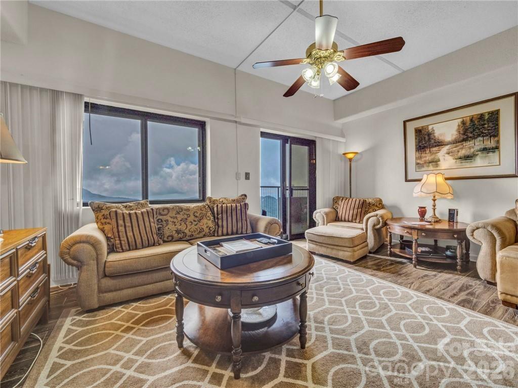 303 Sugar Top Drive 2816 — photo