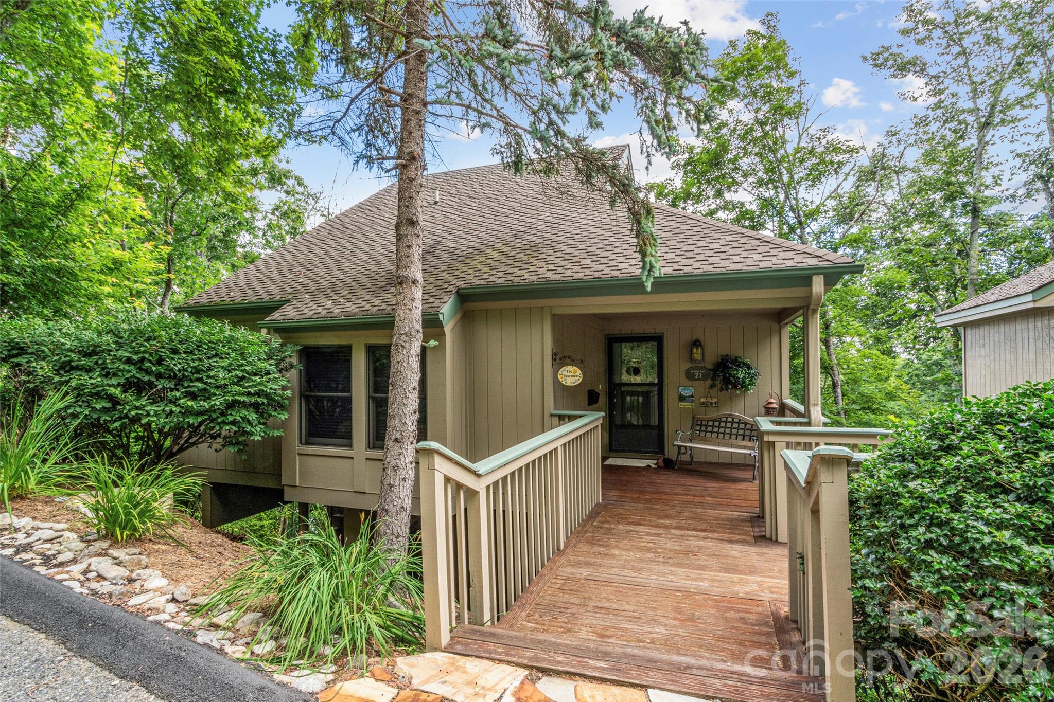 21 Ivy Ridge Road — photo