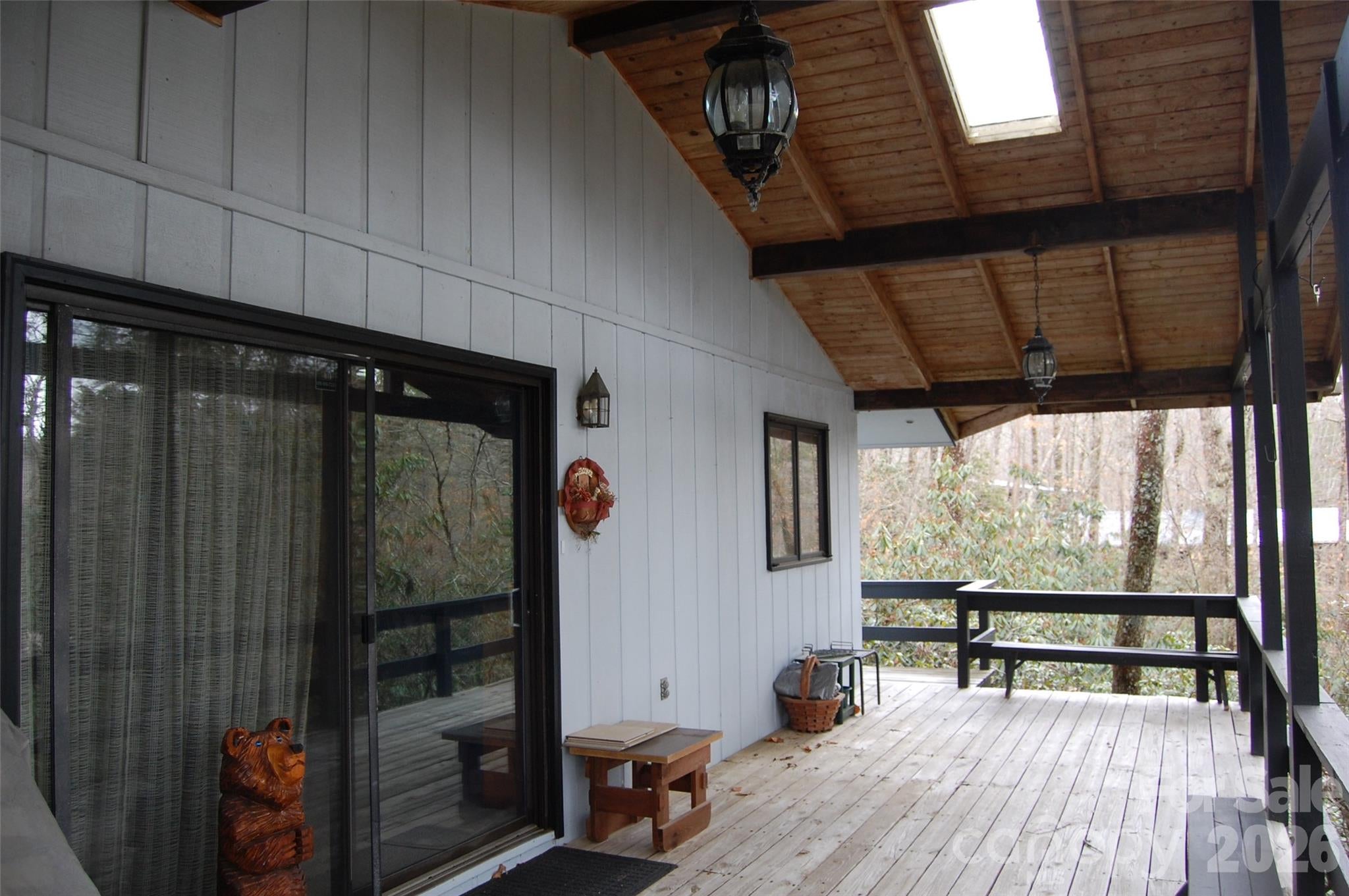 202 Knoll Circle — photo