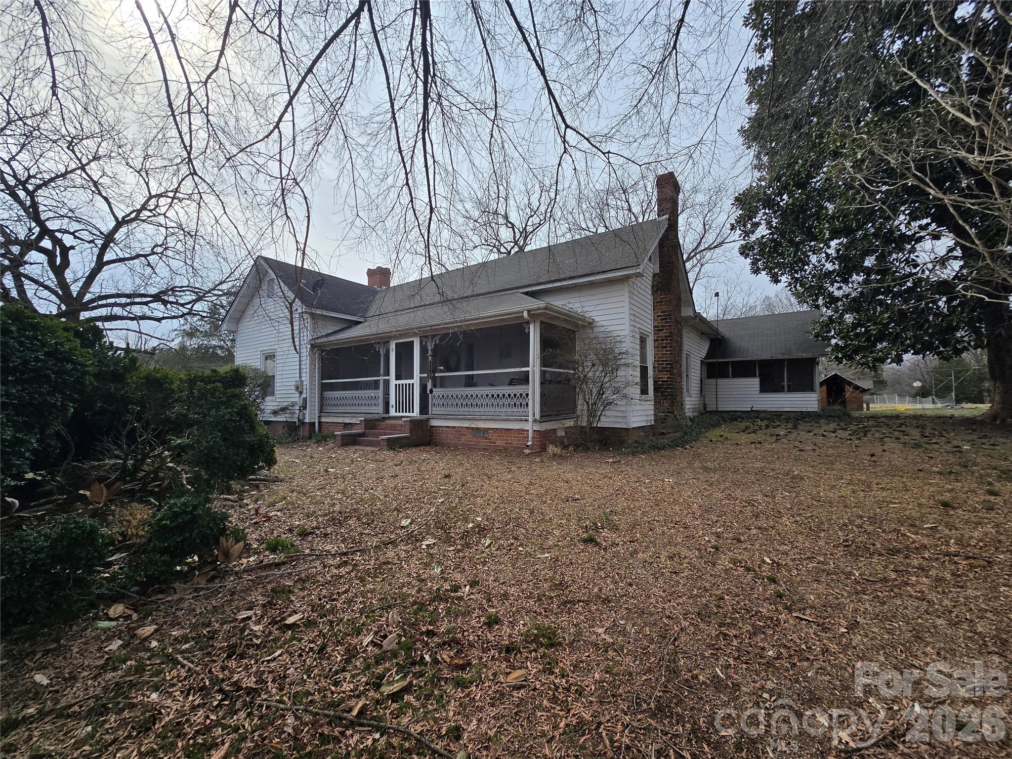 32547 Valley Drive — photo