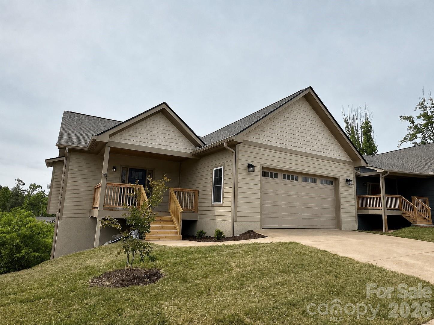 21 Sandstone Drive — photo
