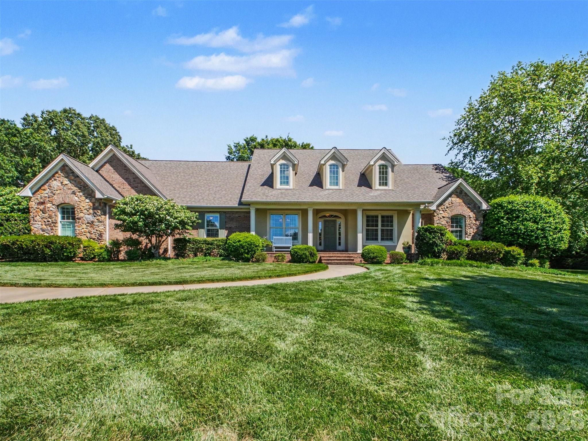 1422 Stone Gate Drive — photo