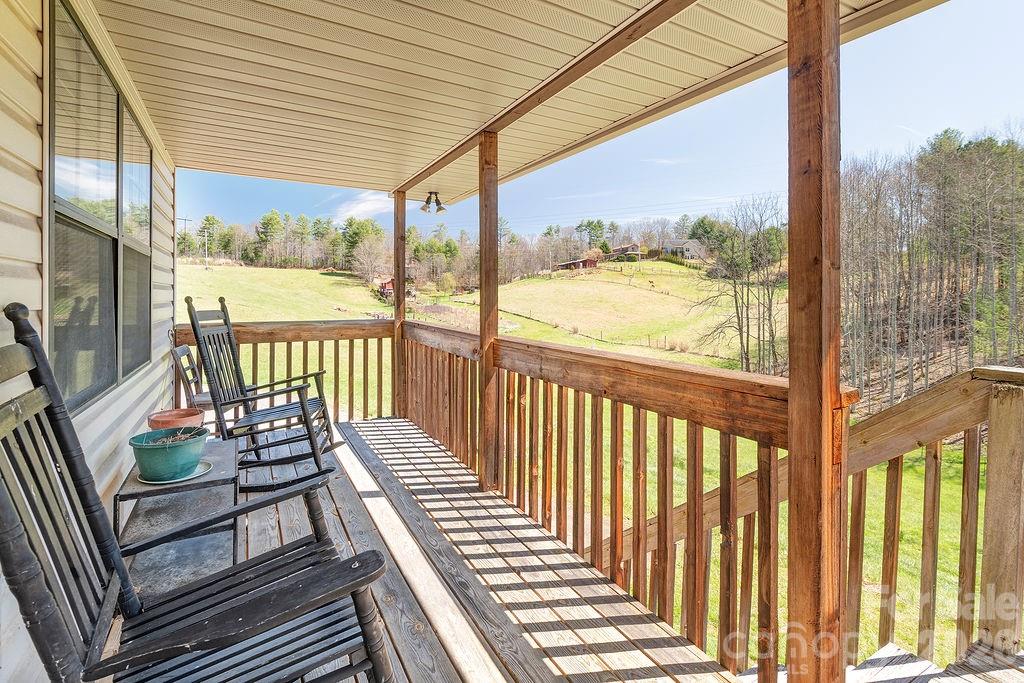 216 Pickens Road — photo
