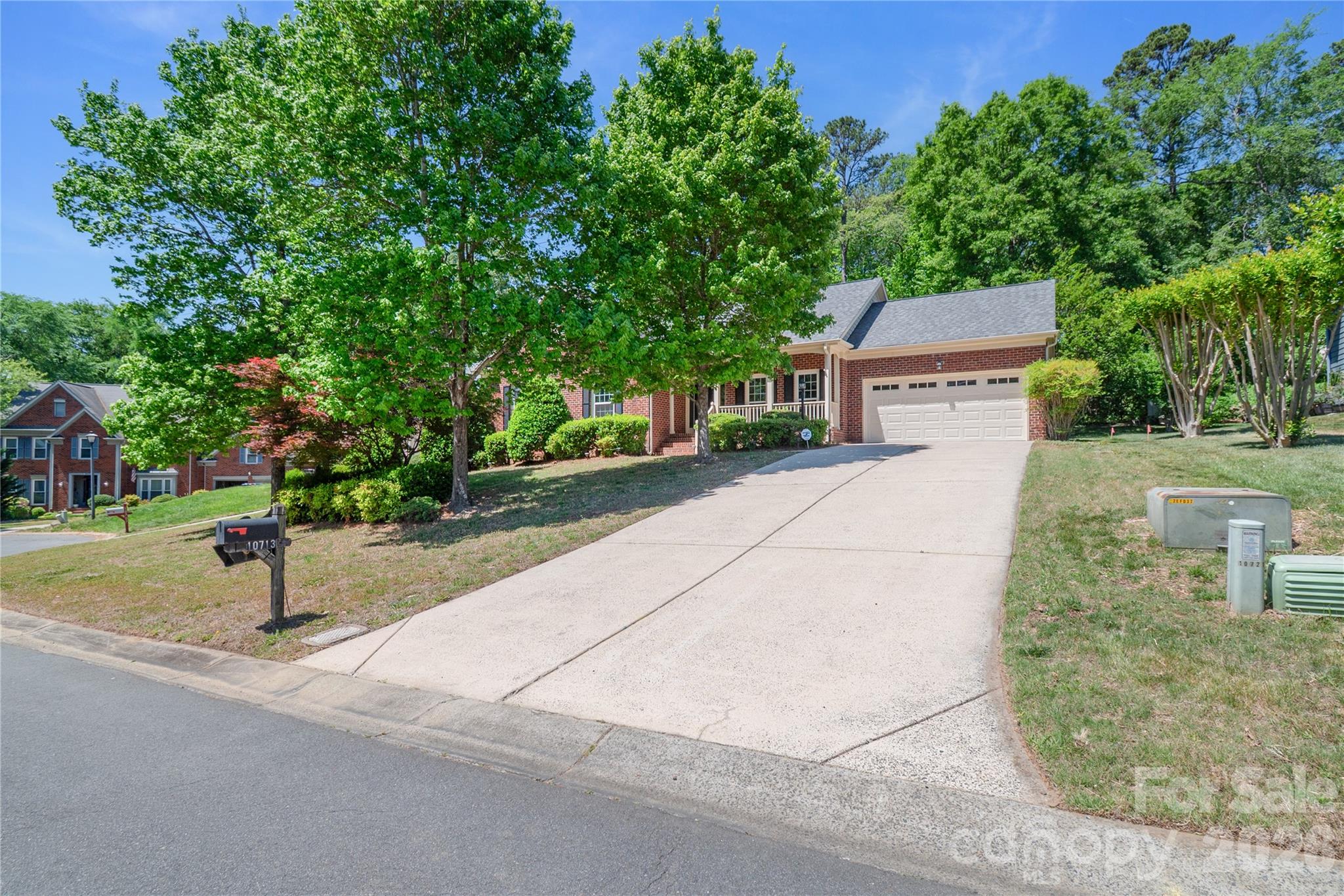10713 Ridge Acres Road — photo