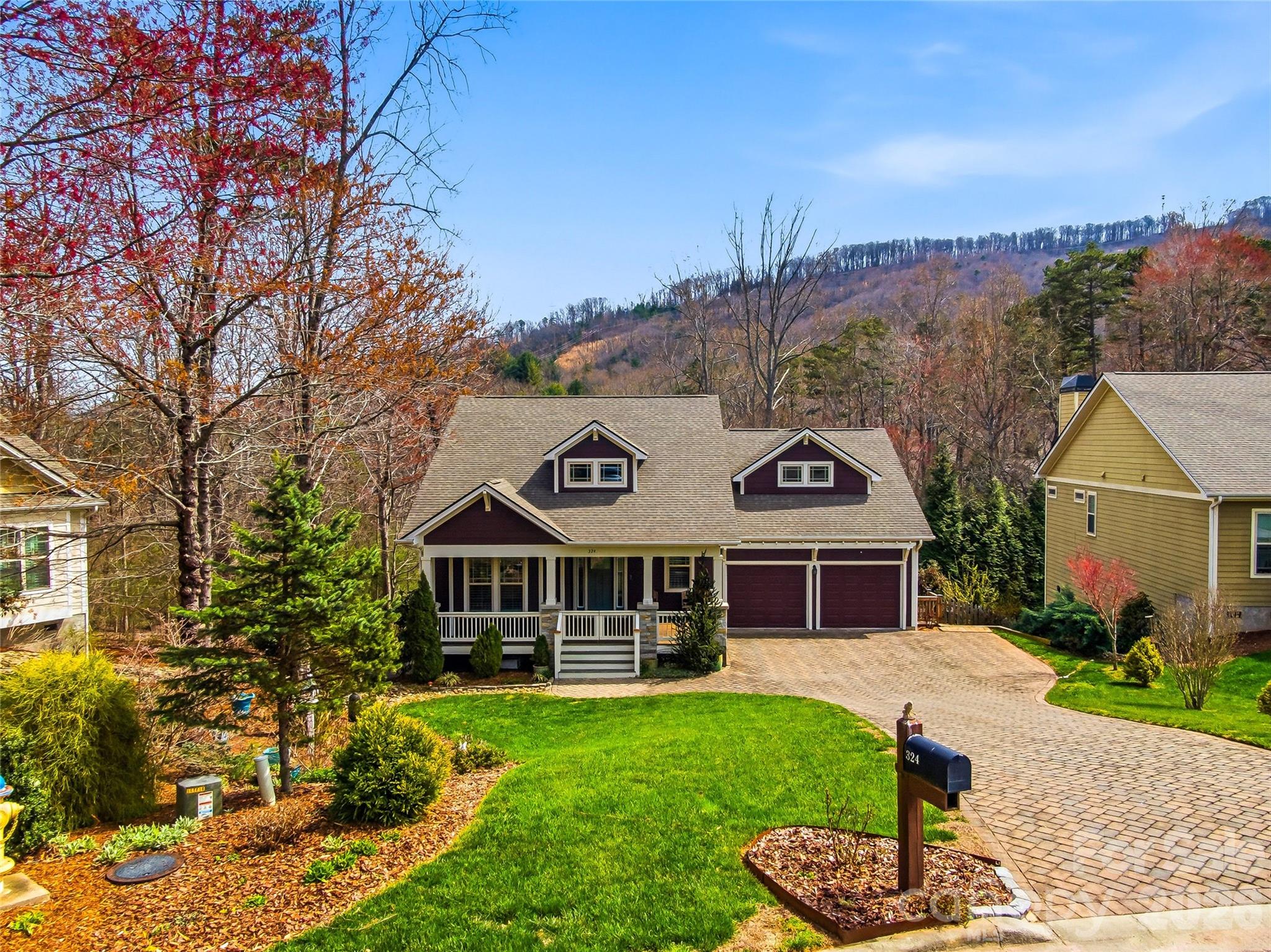 324 Fennel Dun Circle — photo