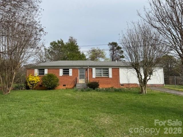 408 Clark Boulevard — photo