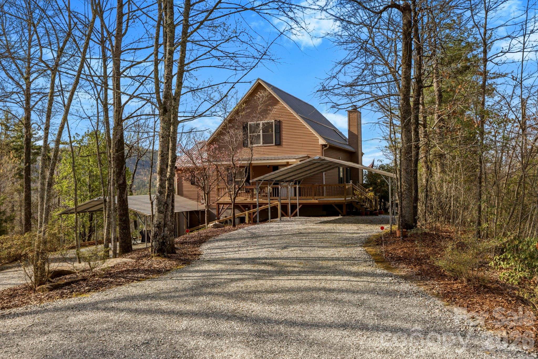 1489 Round Mountain Road — photo