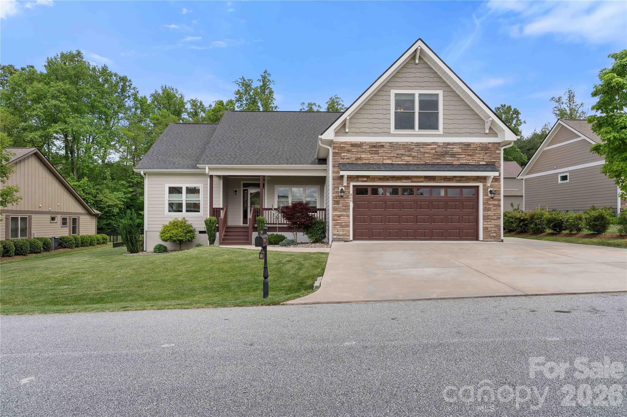 806 Blacksmith Run Drive — photo