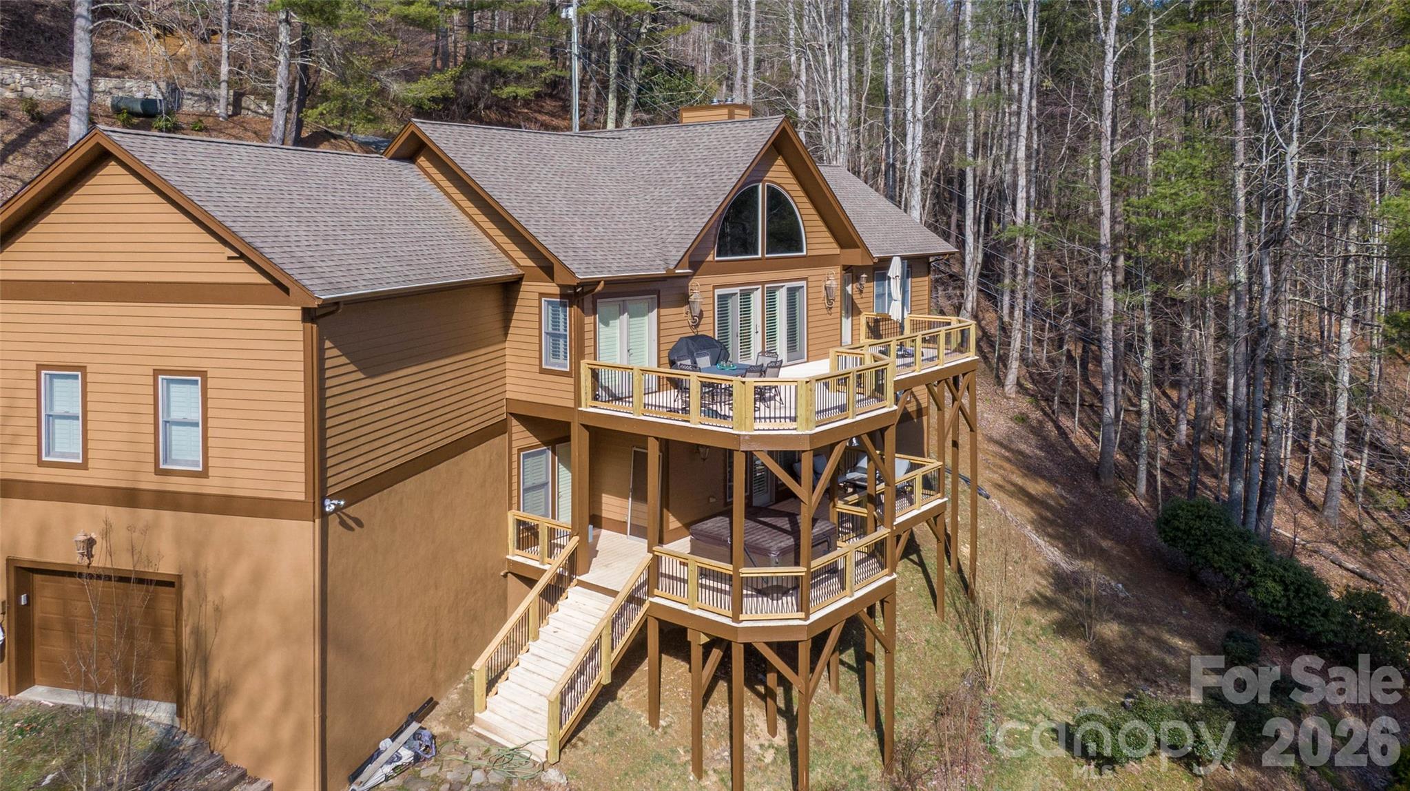 446 Windridge Drive — photo