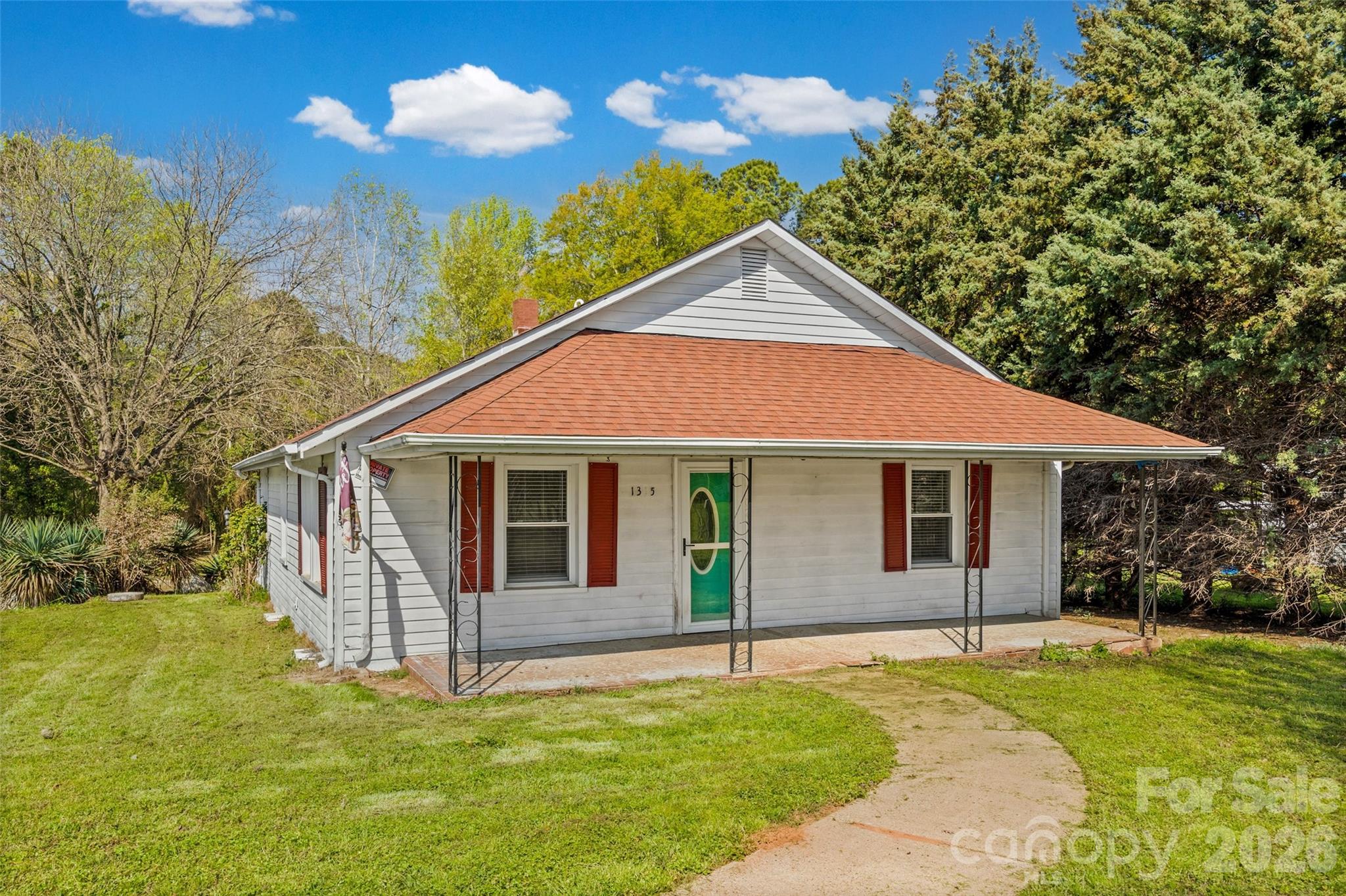 1315 Lithia Springs Road — photo