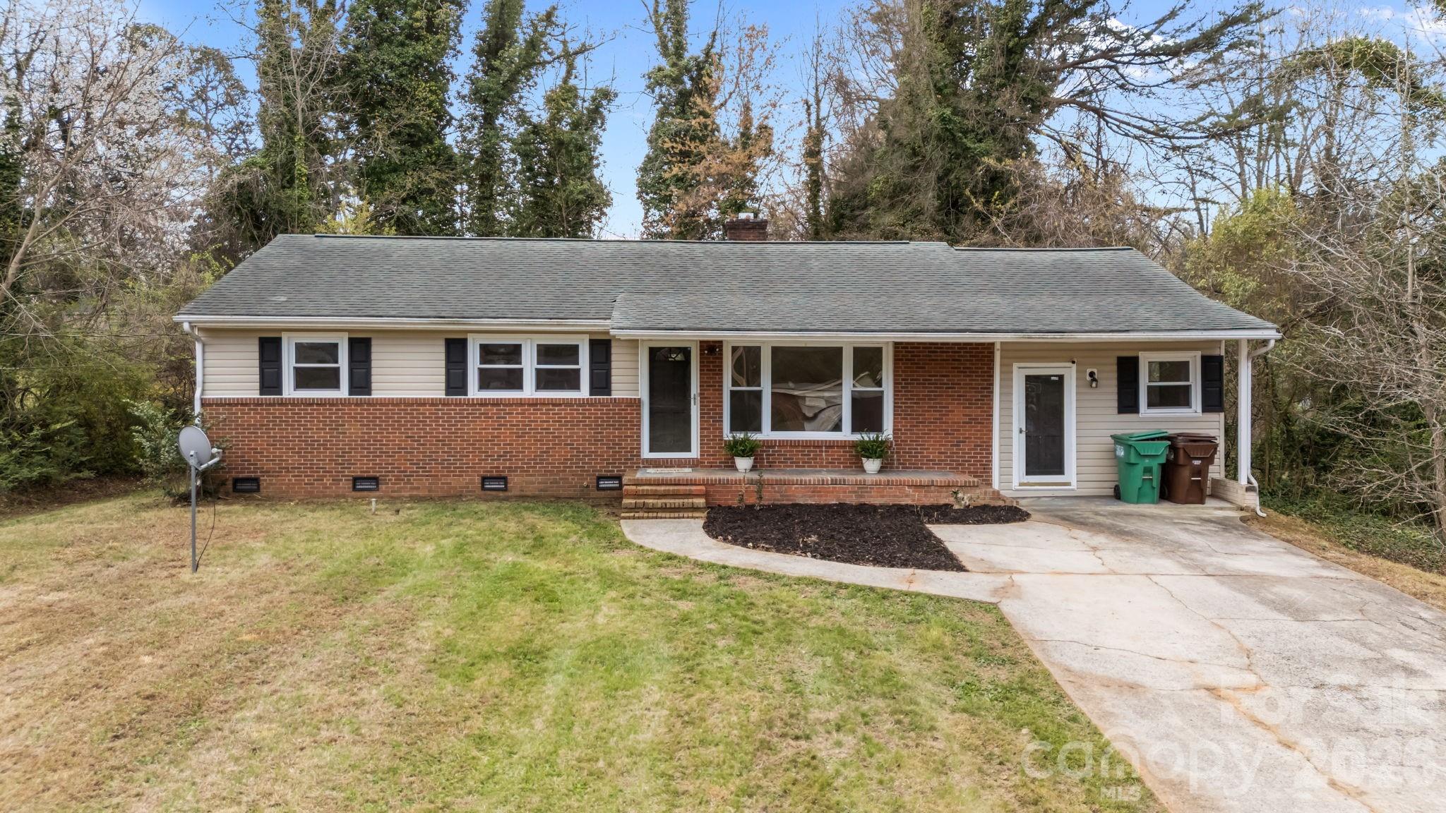 1108 Dartmouth Avenue — photo