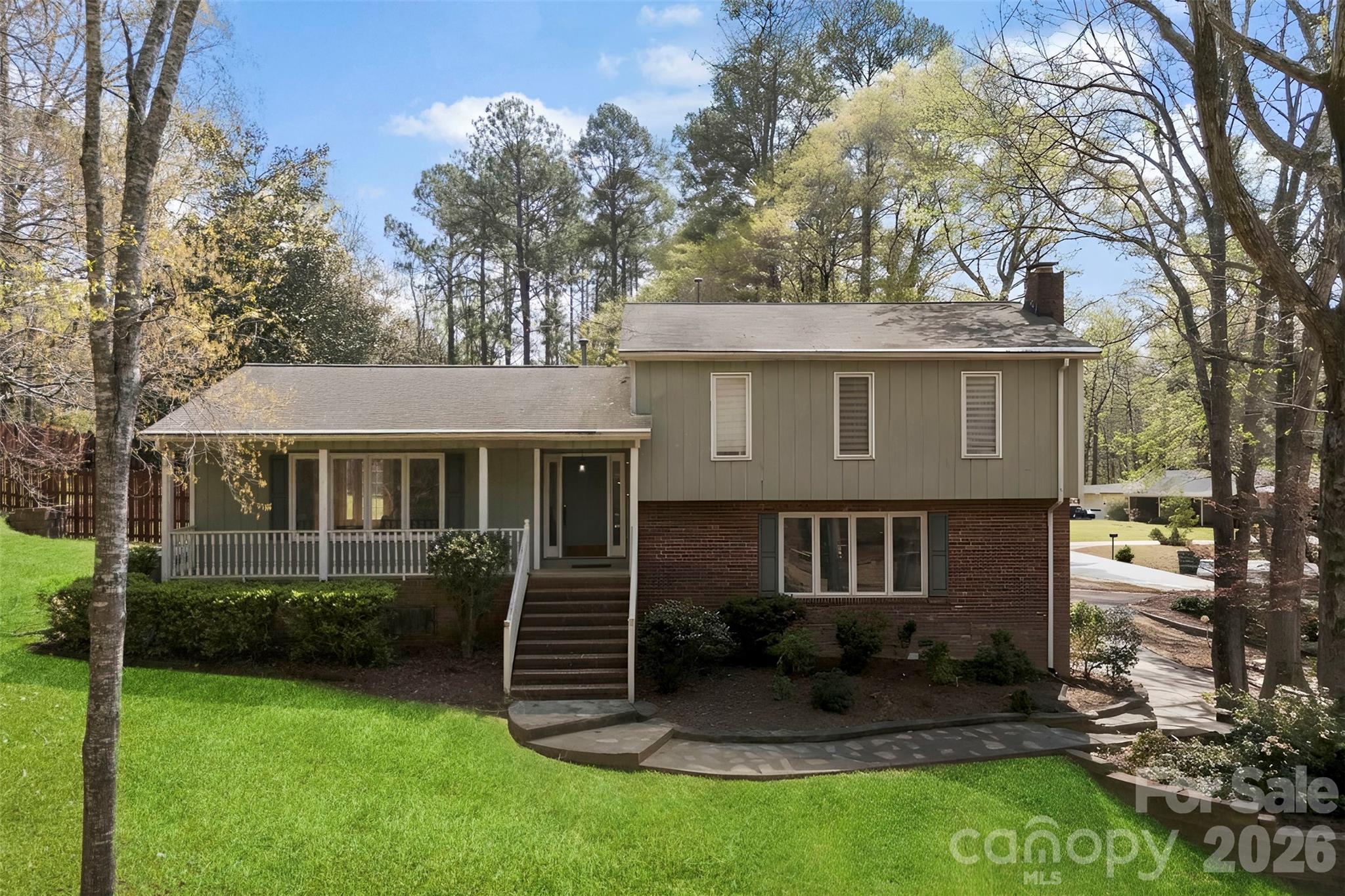 501 Mountainbrook Road — photo