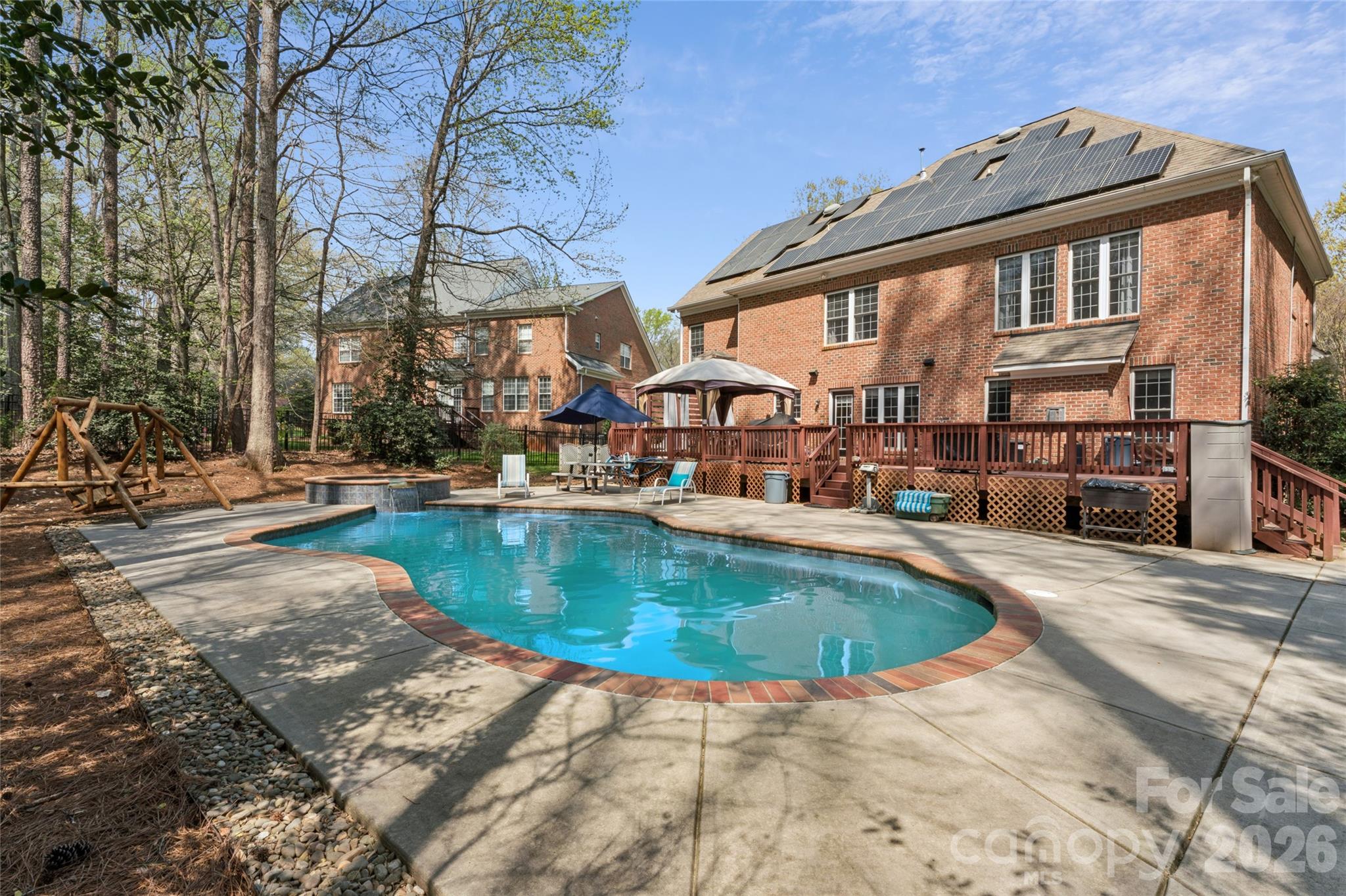 2678 Landing Pointe Drive — photo