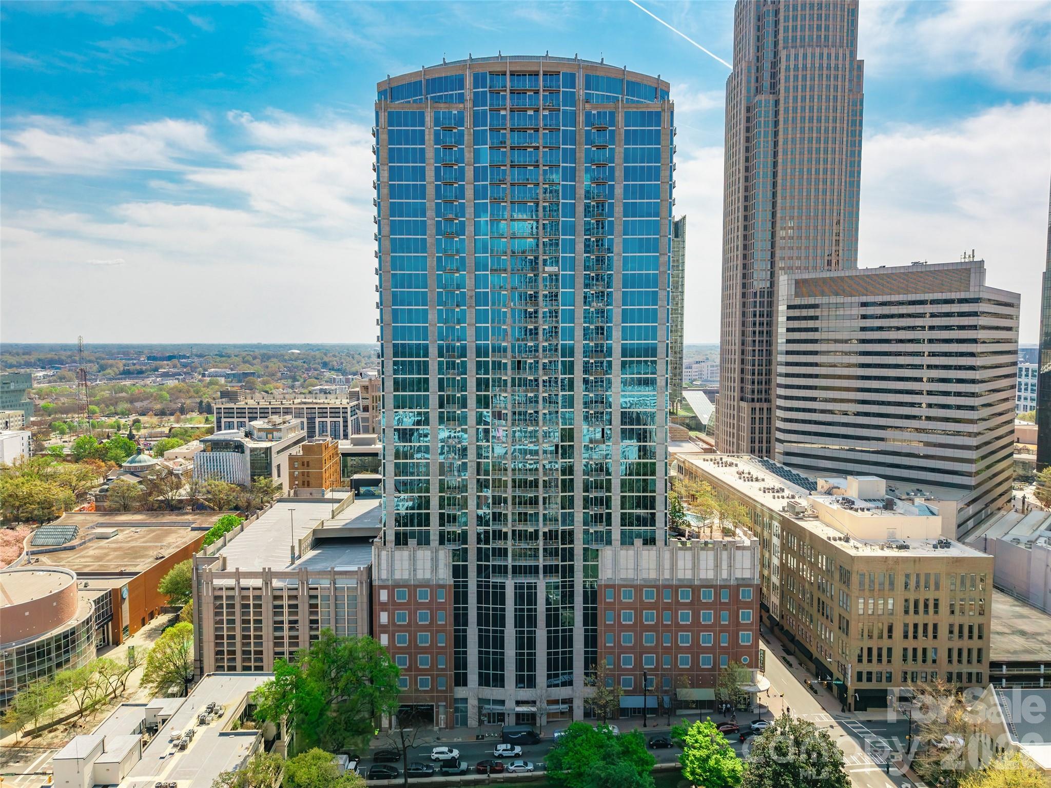 210 N Church Street 2811 — photo