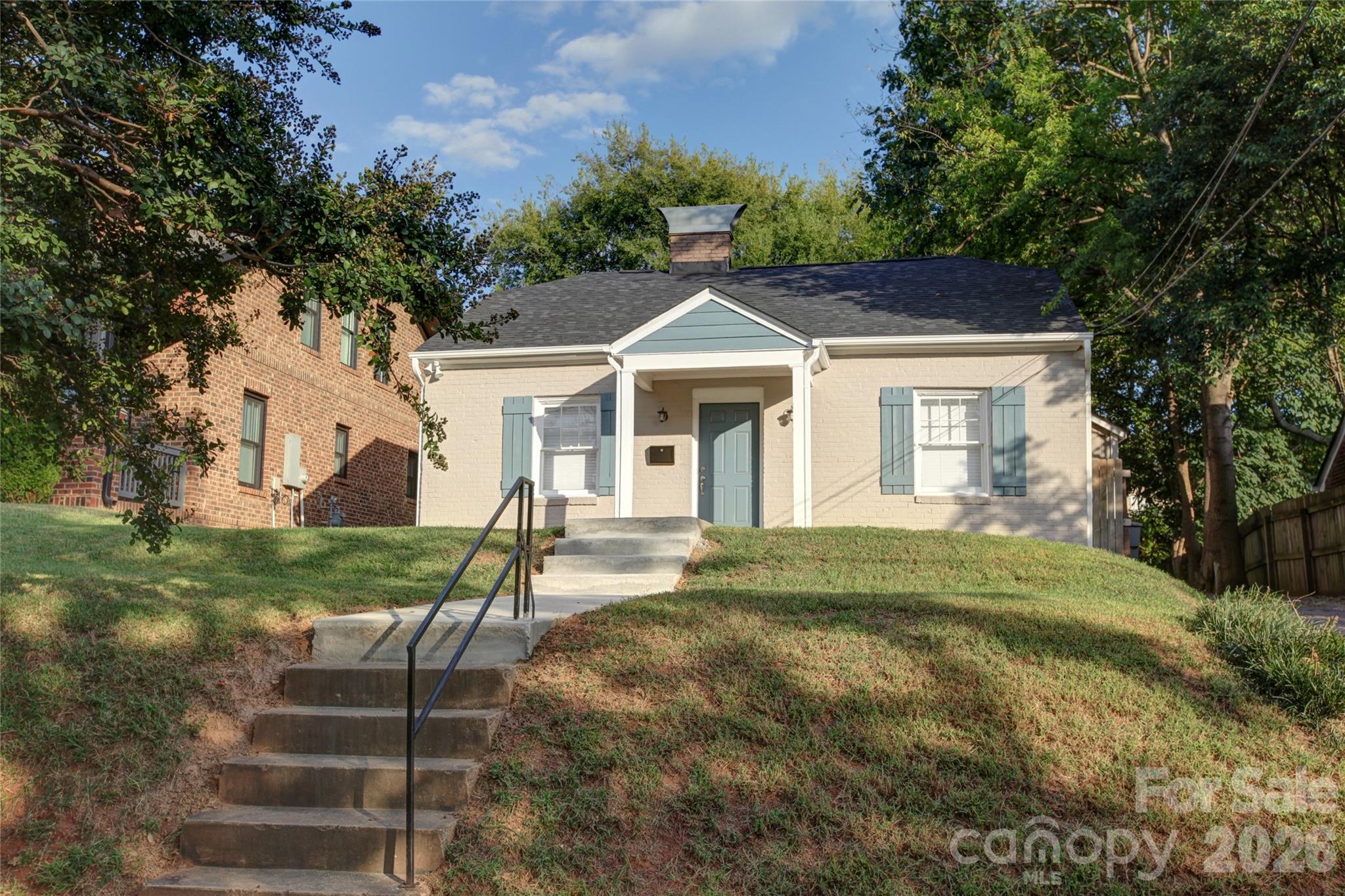 1511 Southwood Avenue — photo