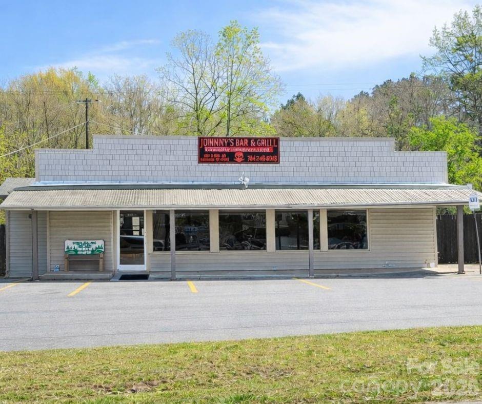 1519 W Nc Hwy 150 Highway — photo