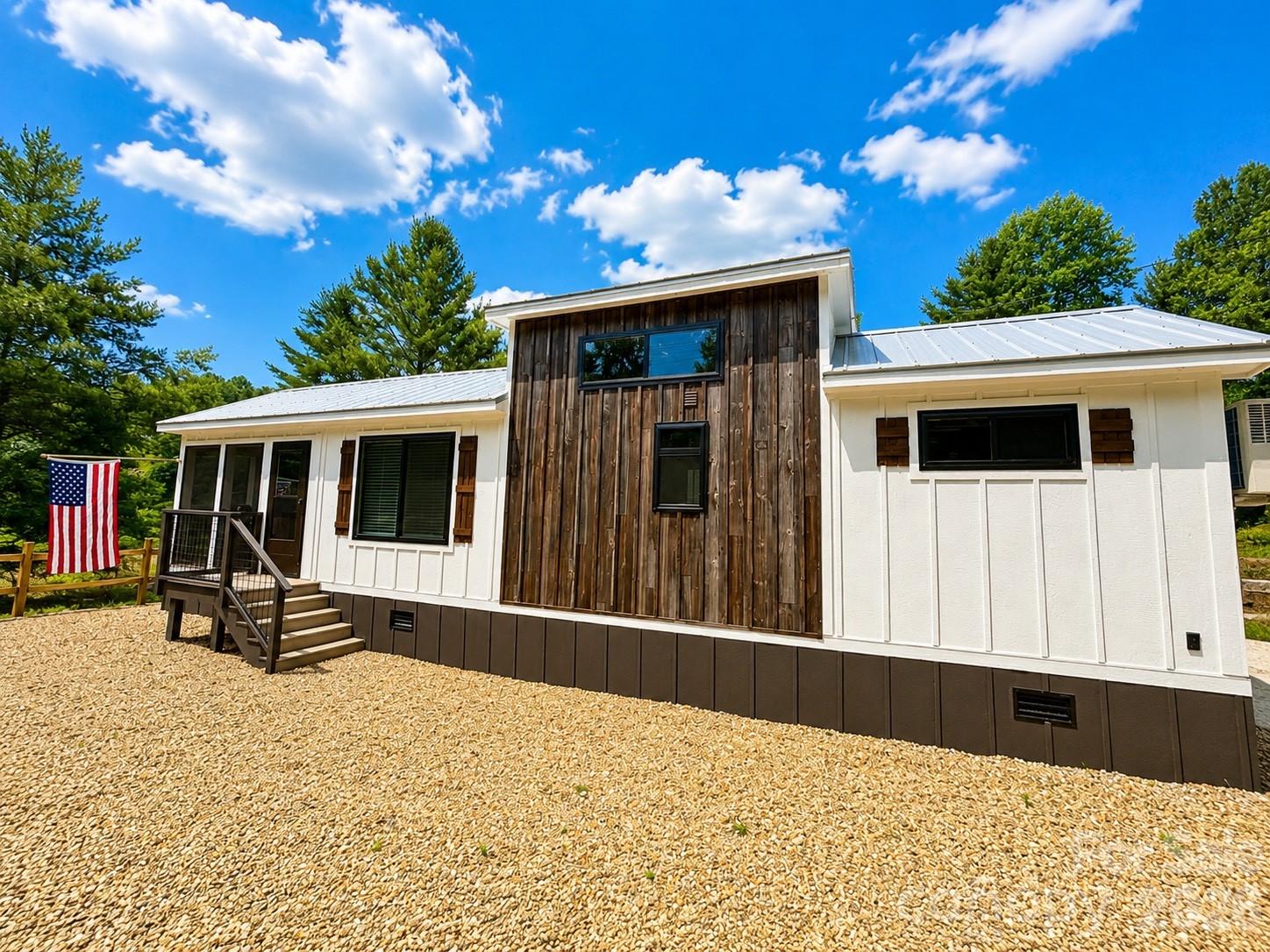 122 Mountain Breeze Ridge — photo