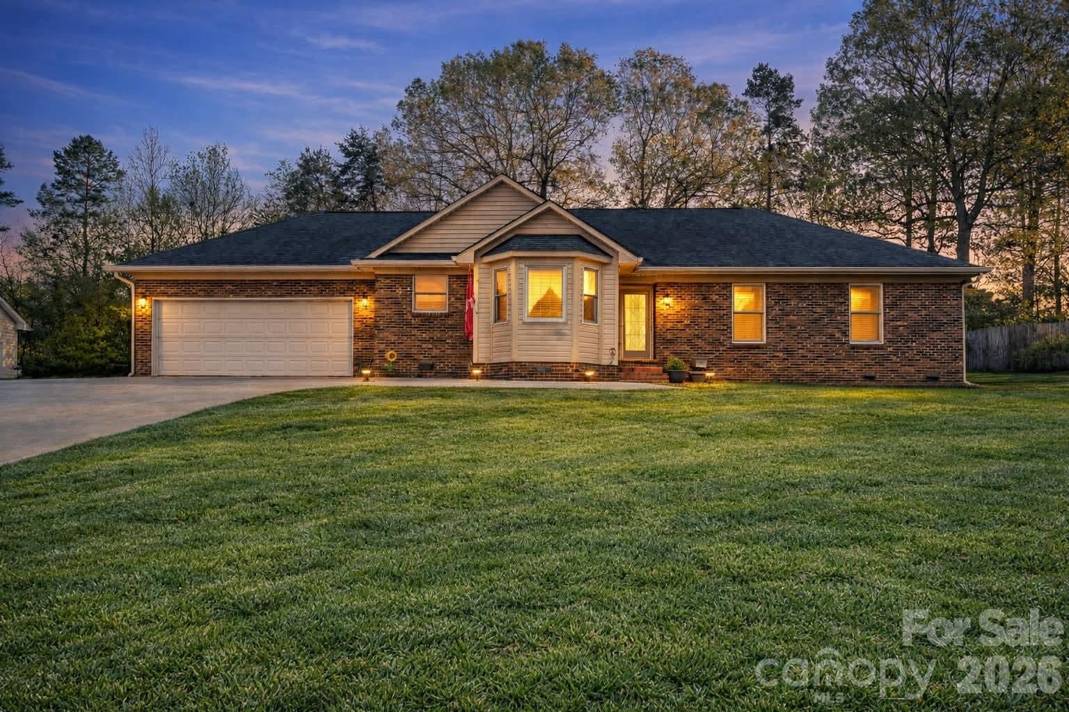 7004 Forest Hills Drive — photo