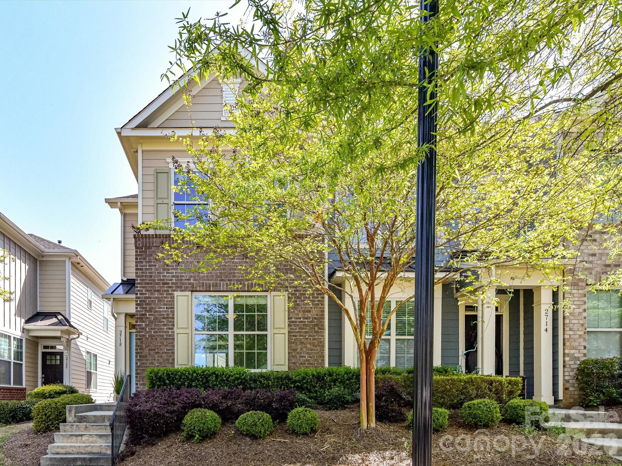 2718 Tranquil Oak Place — photo