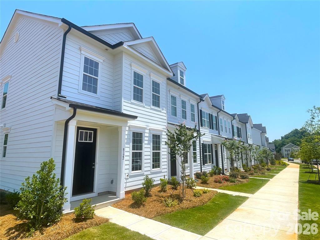 8127 Jacey Lane 43 — photo